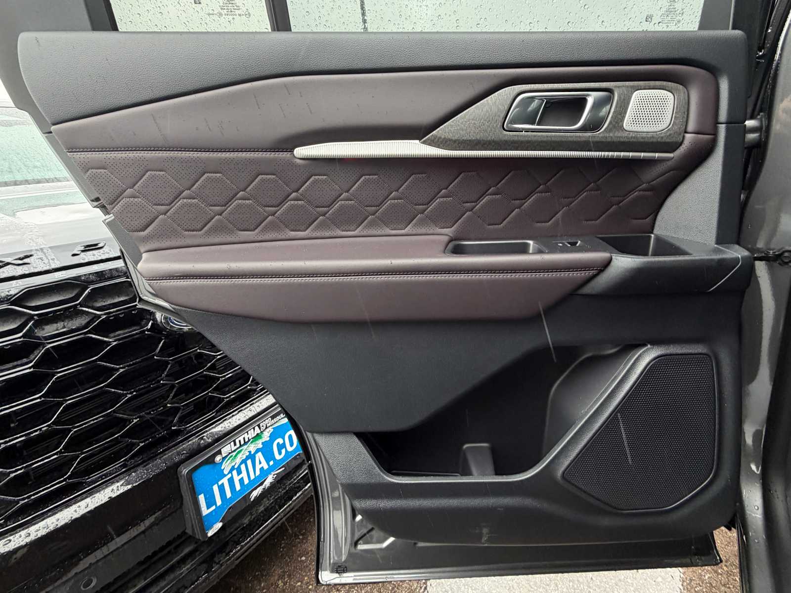 Thumbnail: 2026 Ford Explorer - 25