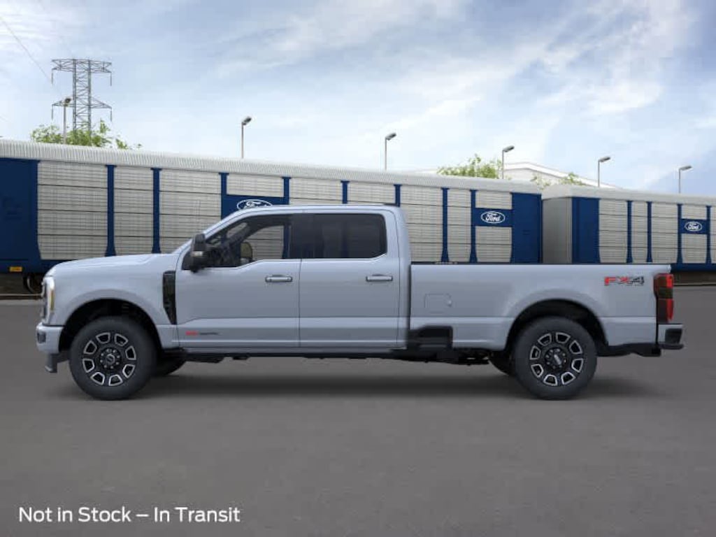 New 2026 Ford F-350 Platinum Truck Crew Cab
