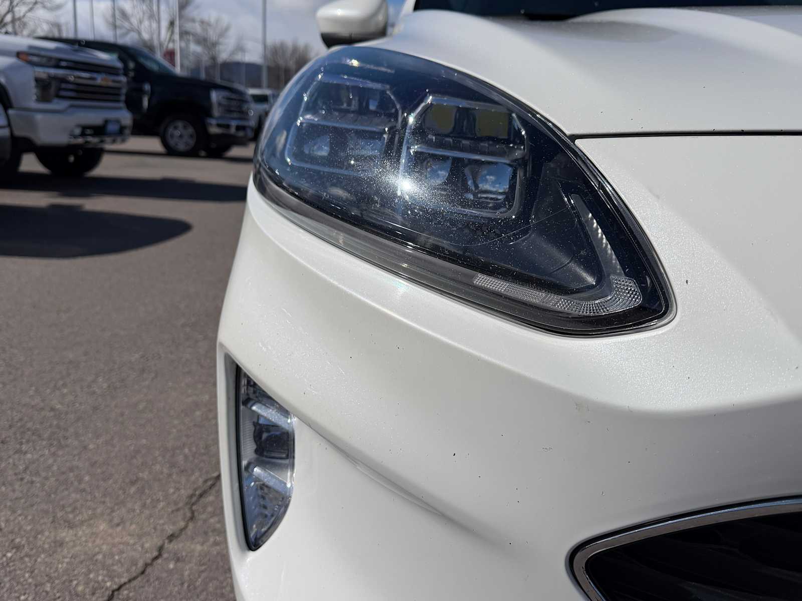 Thumbnail: 2021 Ford Escape - 3