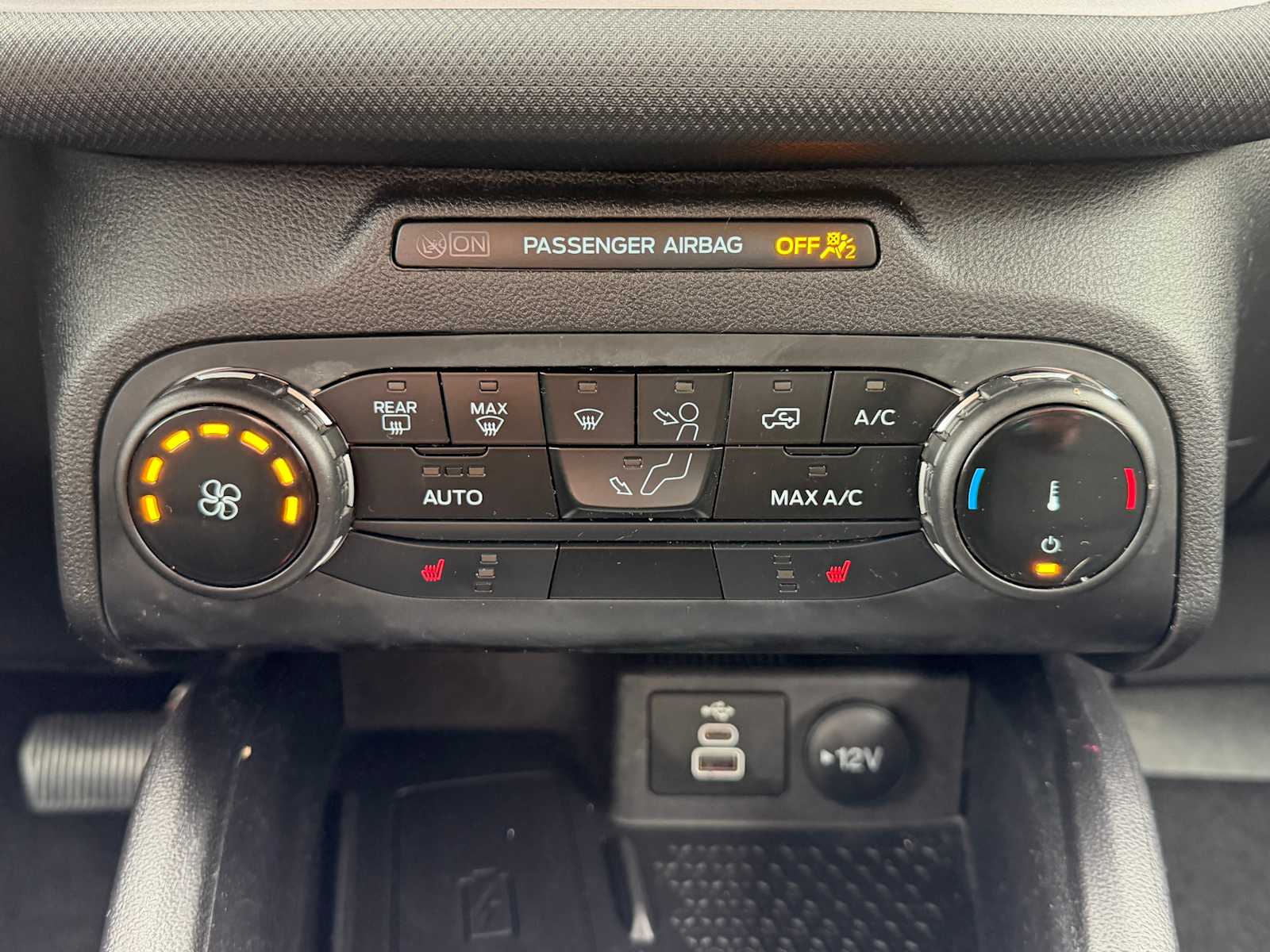 Thumbnail: 2023 Ford Bronco Sport - 17