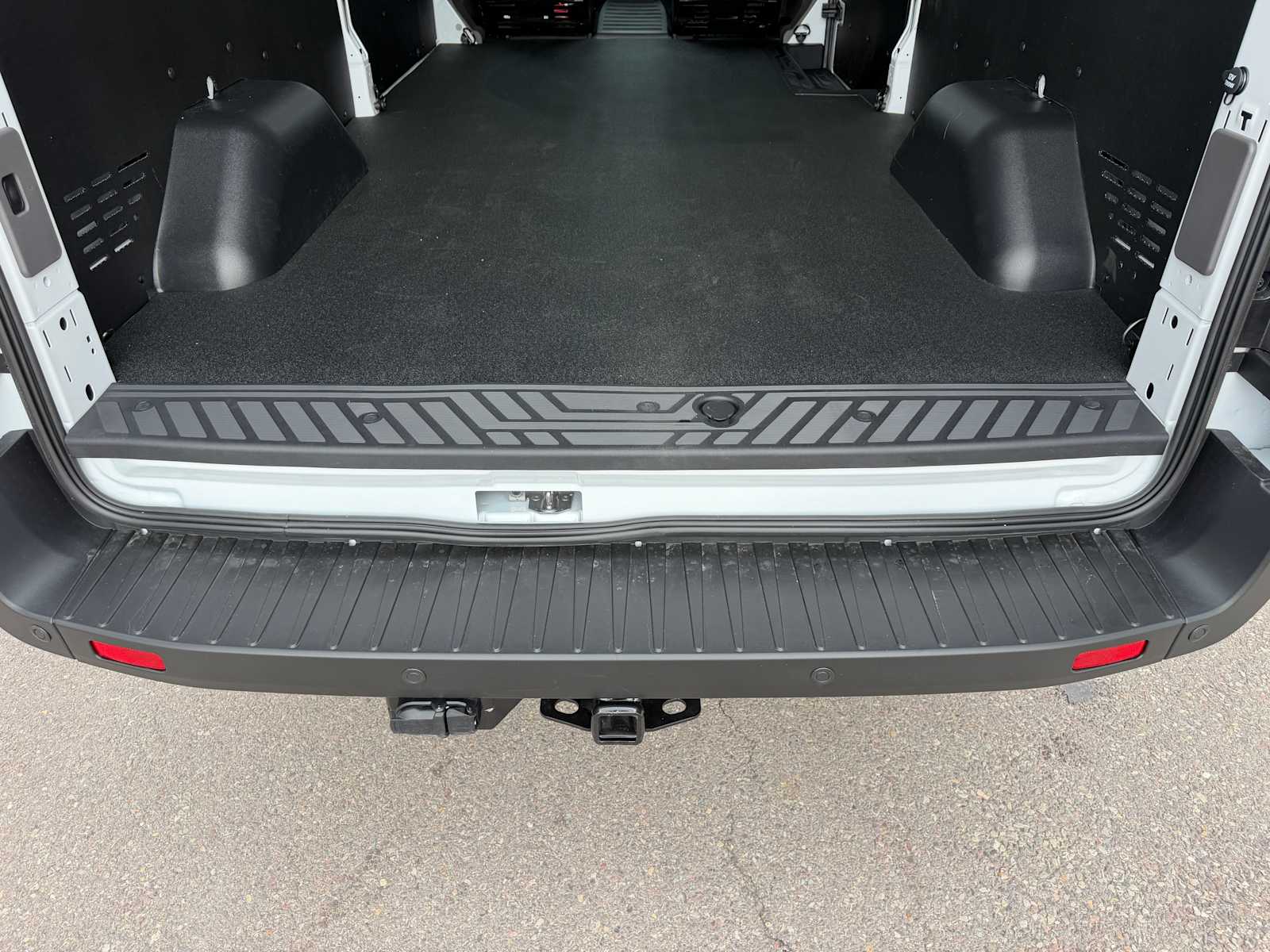 Thumbnail: 2026 Ford Transit Series - 10