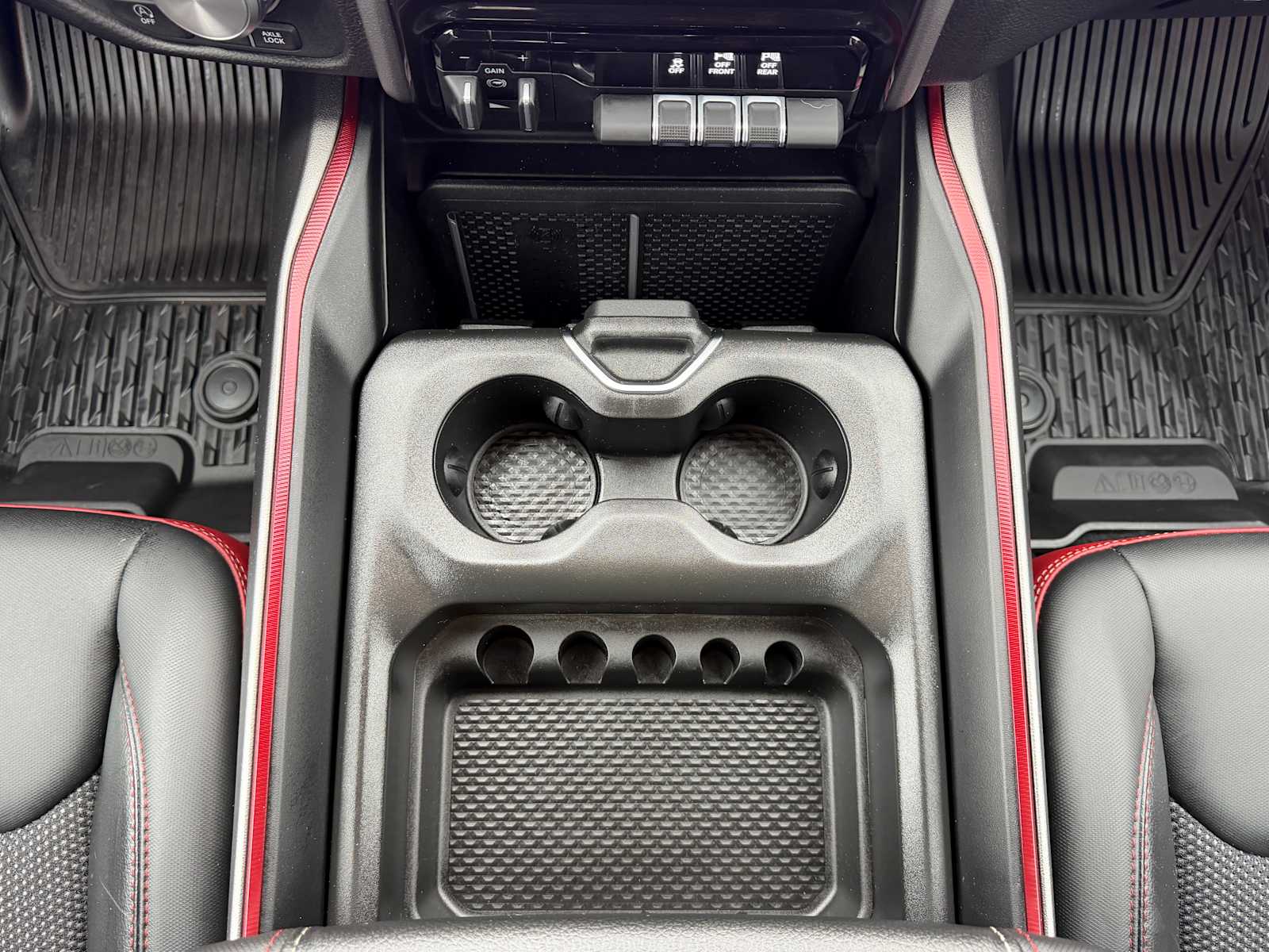 Thumbnail: 2026 RAM 1500 - 20