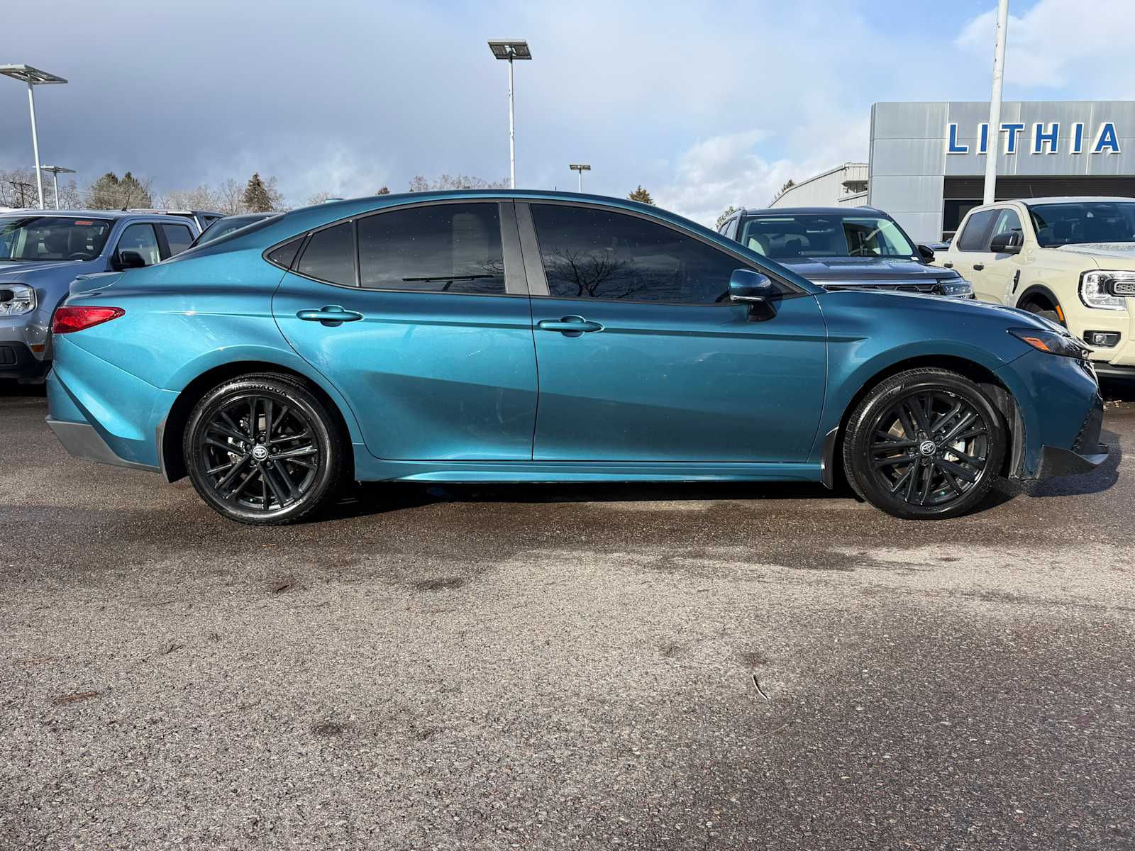 Thumbnail: 2025 Toyota Camry - 6