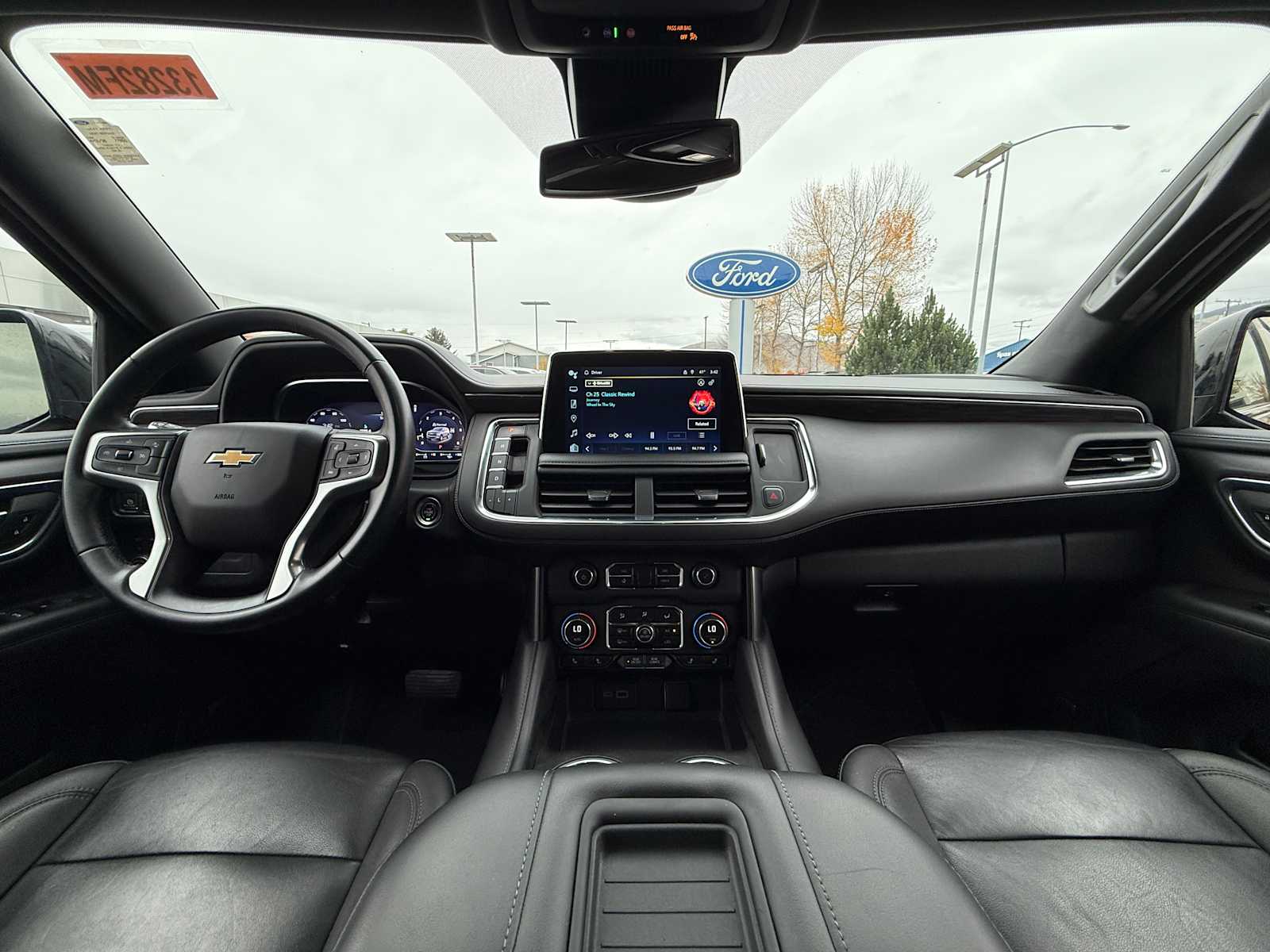 Thumbnail: 2023 Chevrolet Tahoe - 29