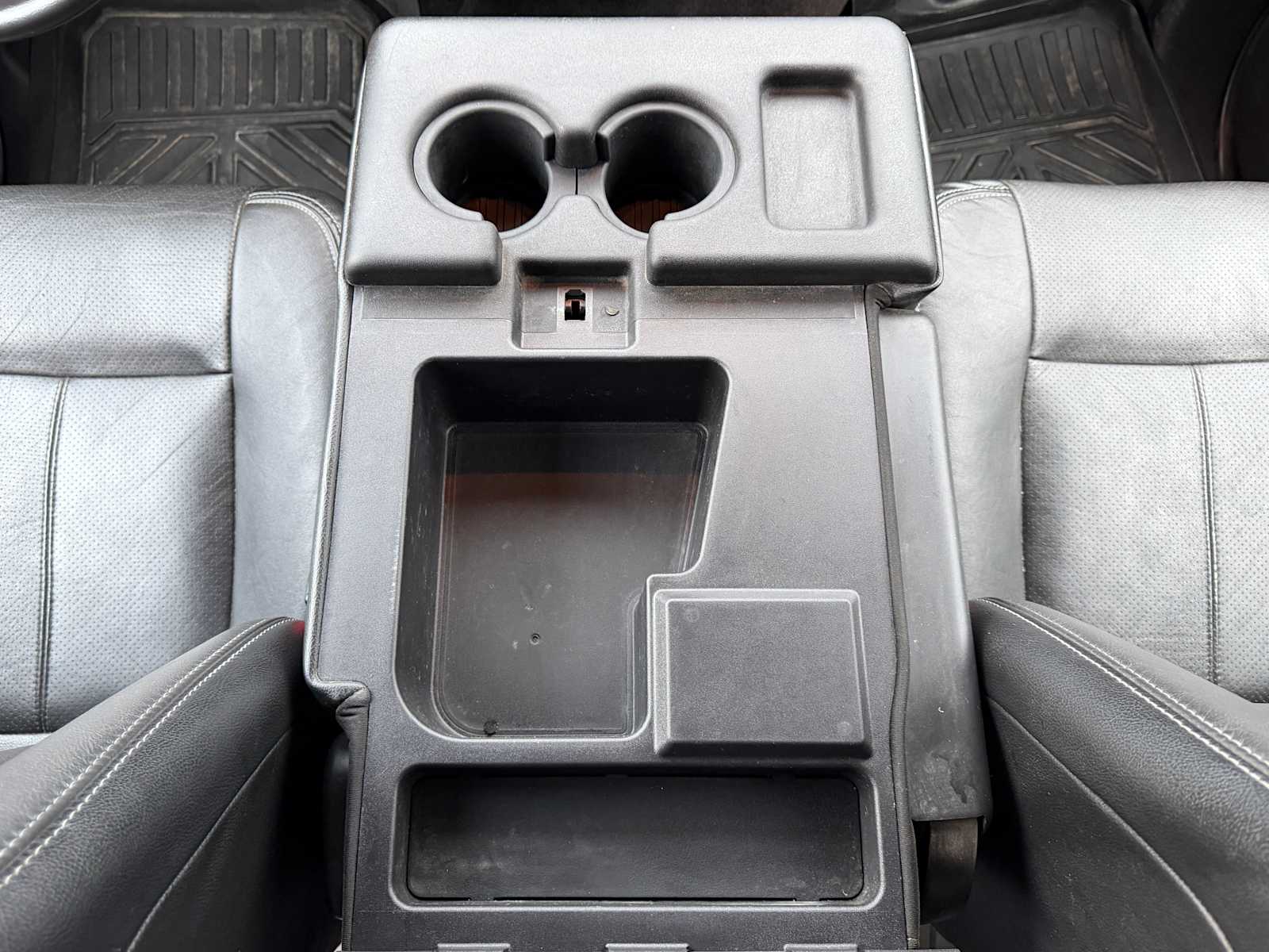 Thumbnail: 2016 Ford Econoline - 21