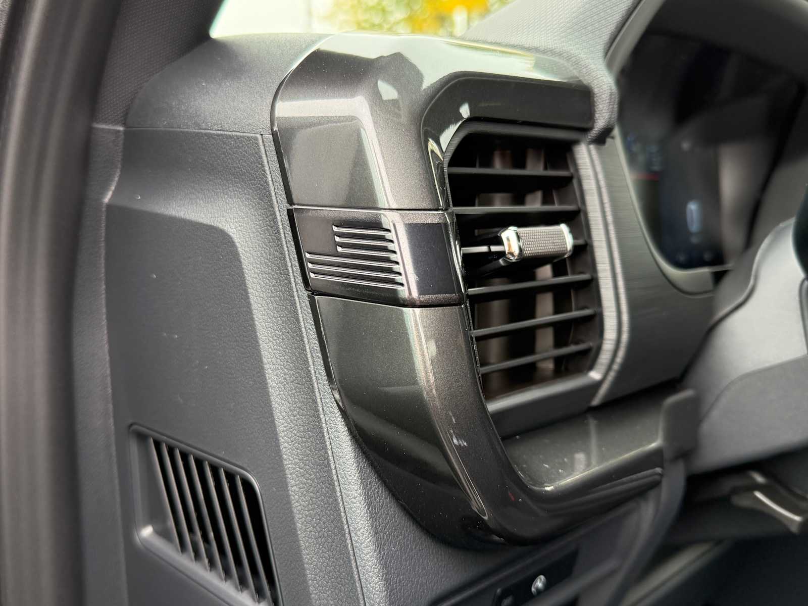 Thumbnail: 2025 Ford F-150 - 11