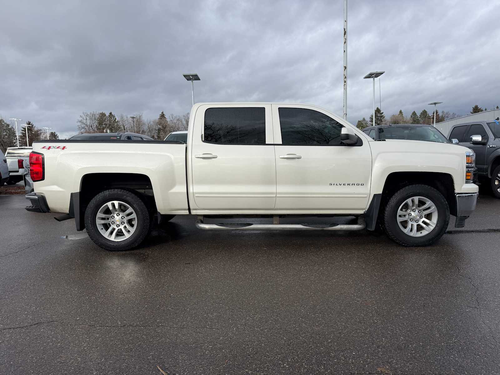 Thumbnail: 2015 Chevrolet Silverado 1500 - 6