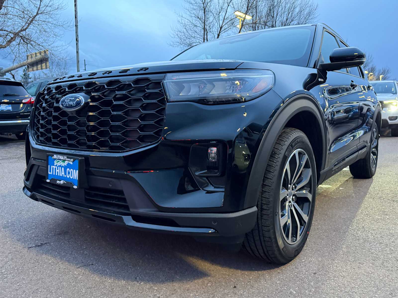 2026 Ford Explorer ST-LINE's photo
