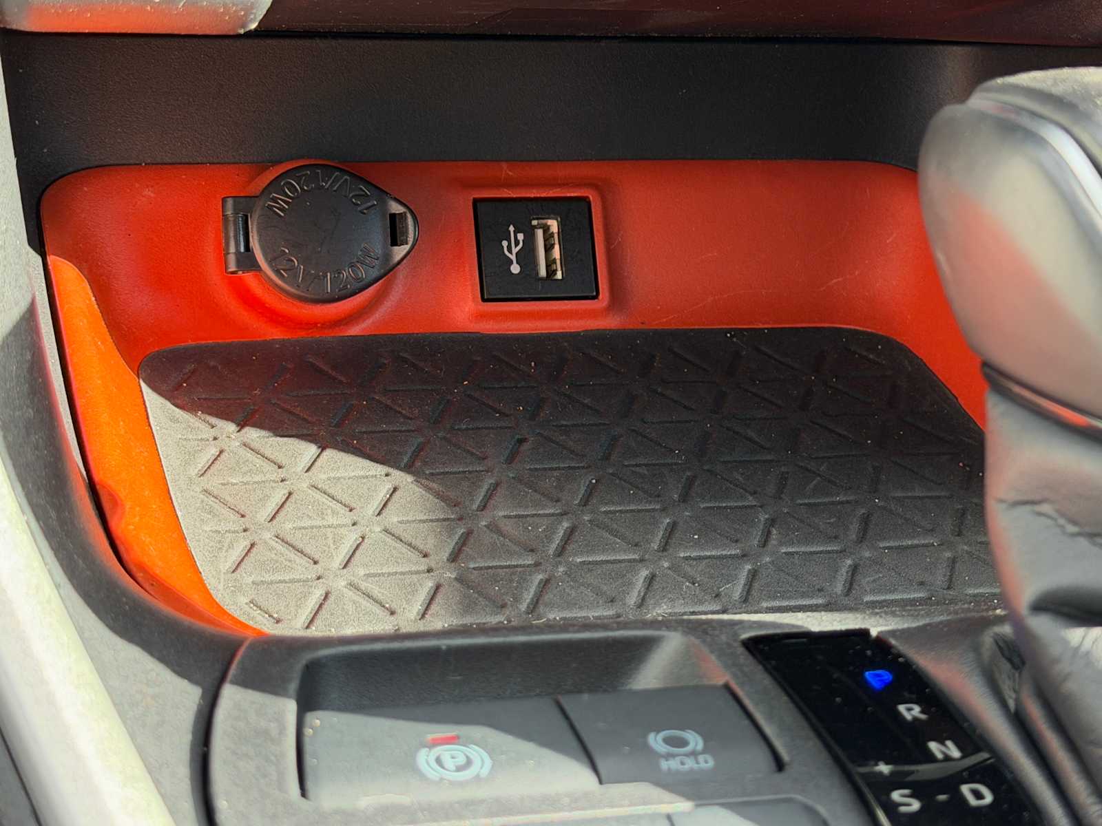 Thumbnail: 2024 Toyota RAV4 - 17