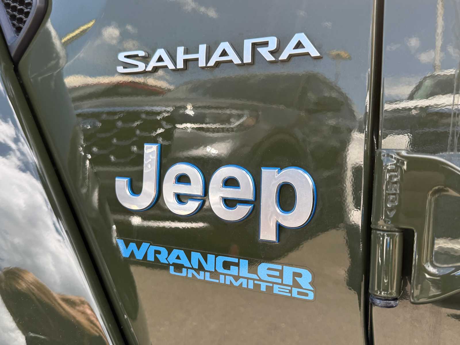 2021 Jeep Wrangler Unlimited Sahara 29