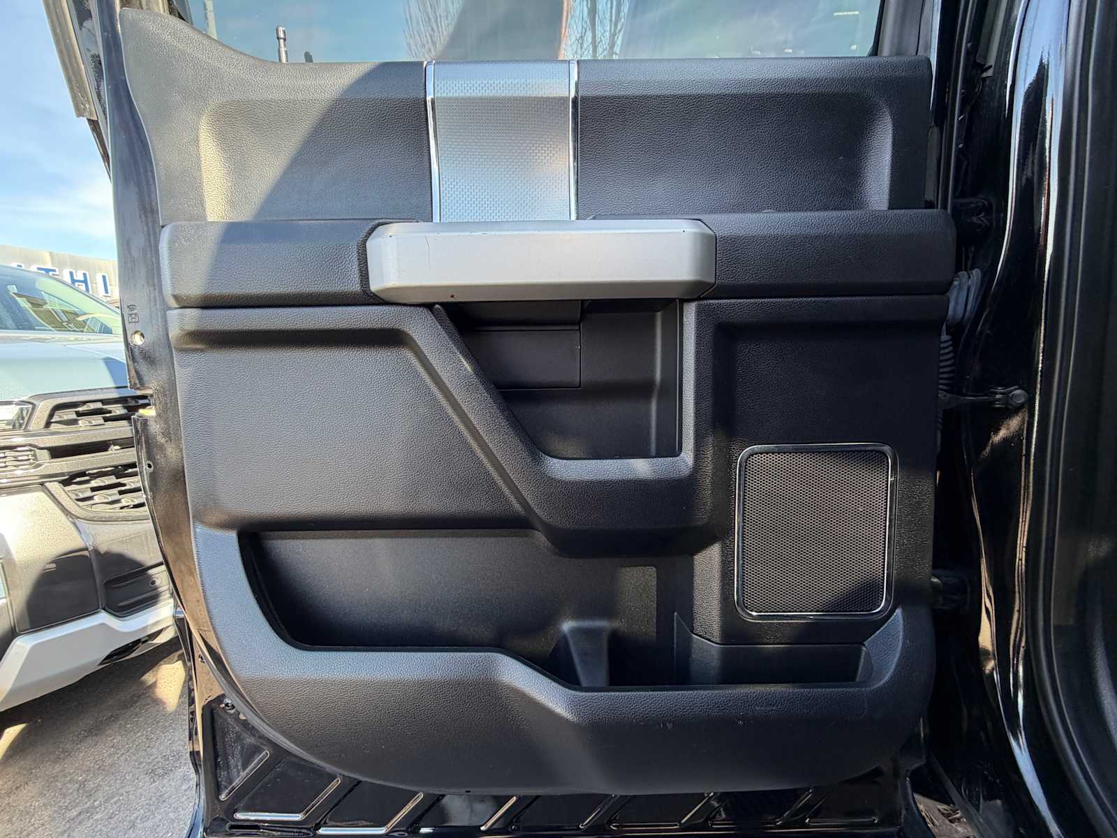 Thumbnail: 2017 Ford F-150 - 24