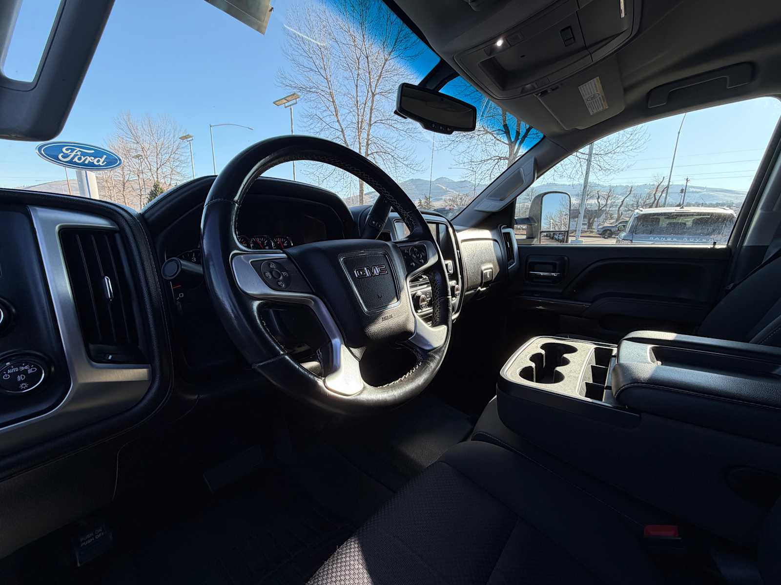 Thumbnail: 2015 GMC Sierra 2500 - 13