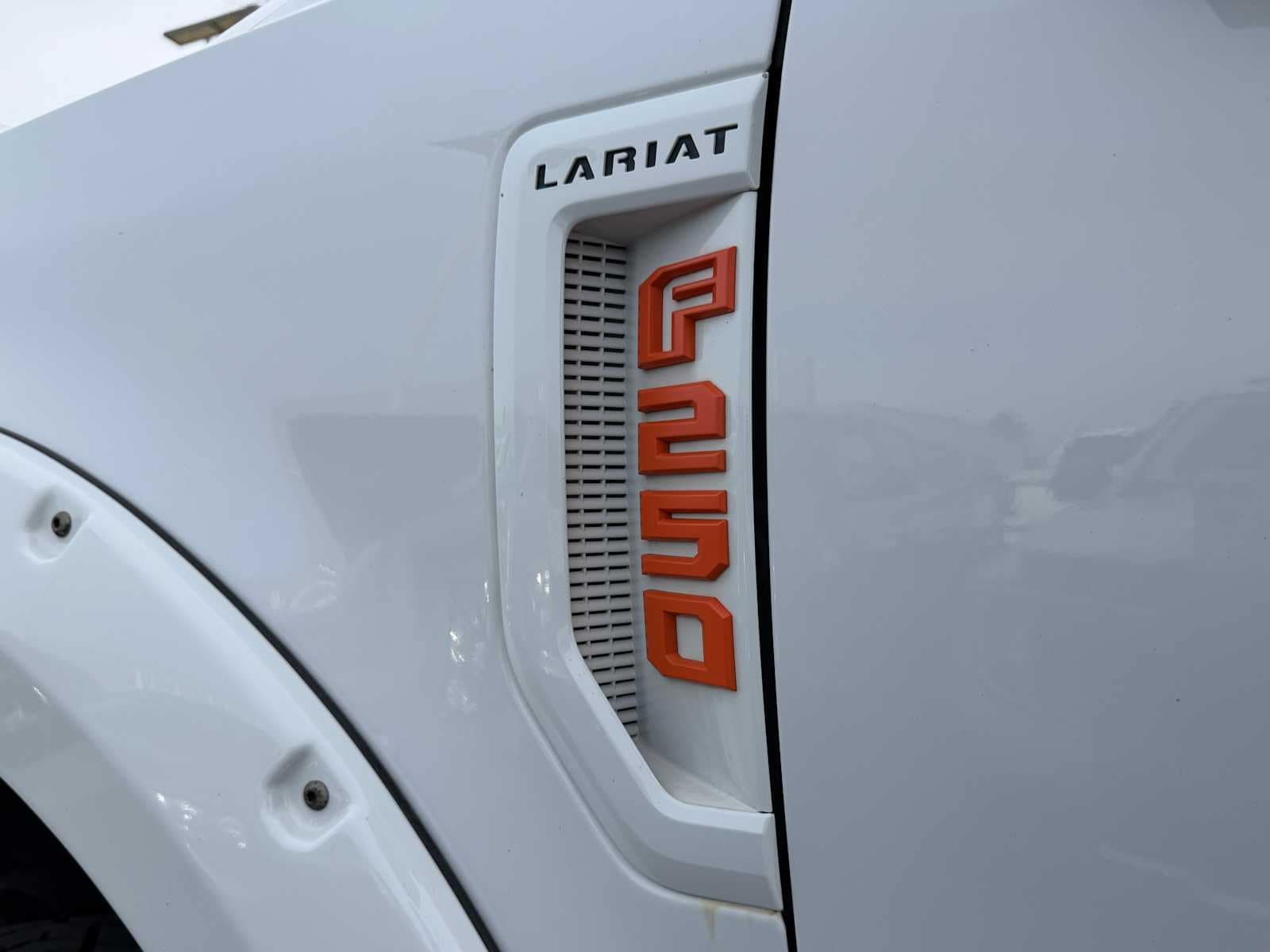 Thumbnail: 2019 Ford Econoline - 32