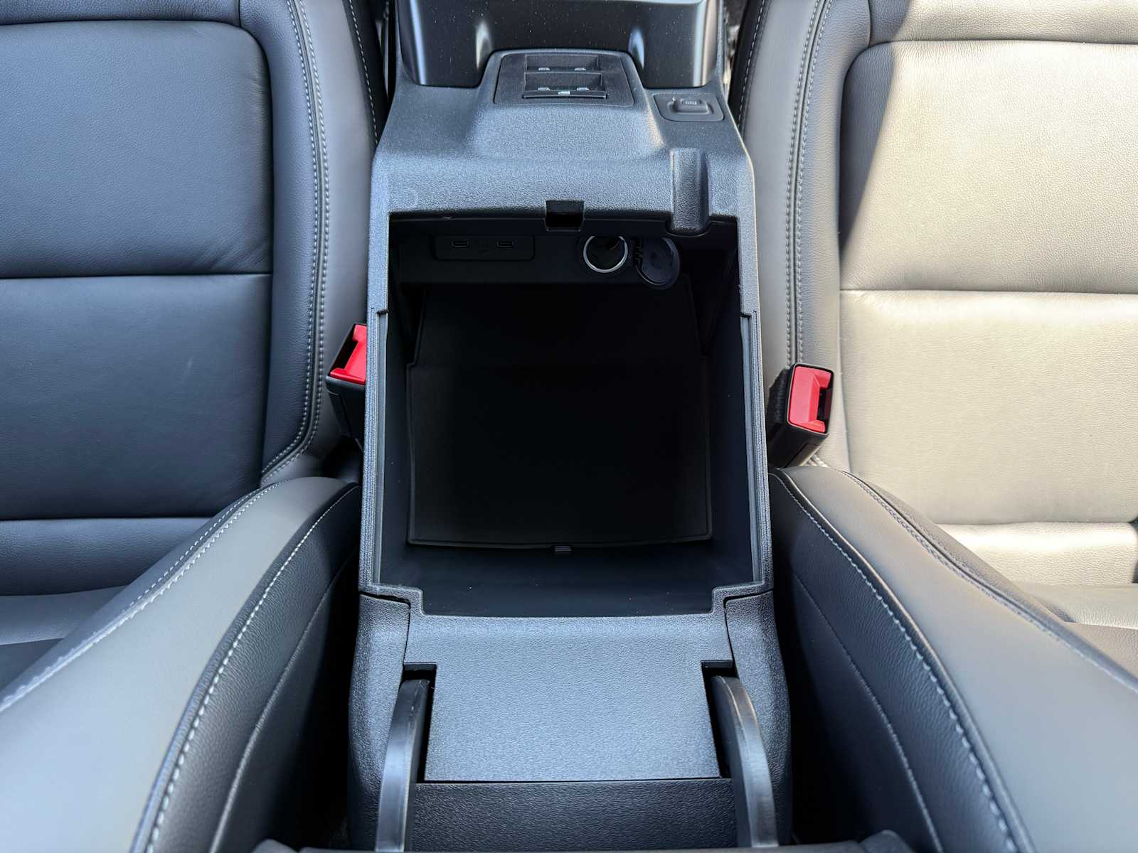 Thumbnail: 2025 Ford Bronco - 24