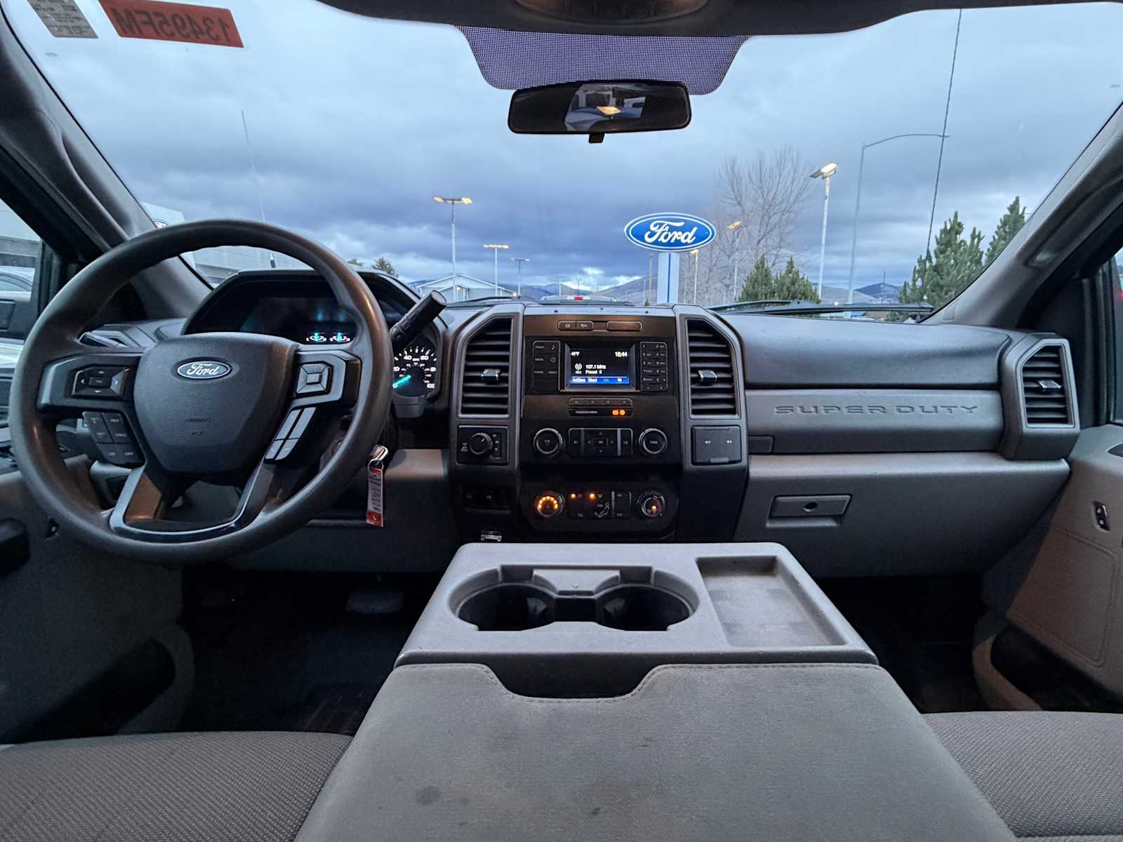 Thumbnail: 2019 Ford Econoline - 28