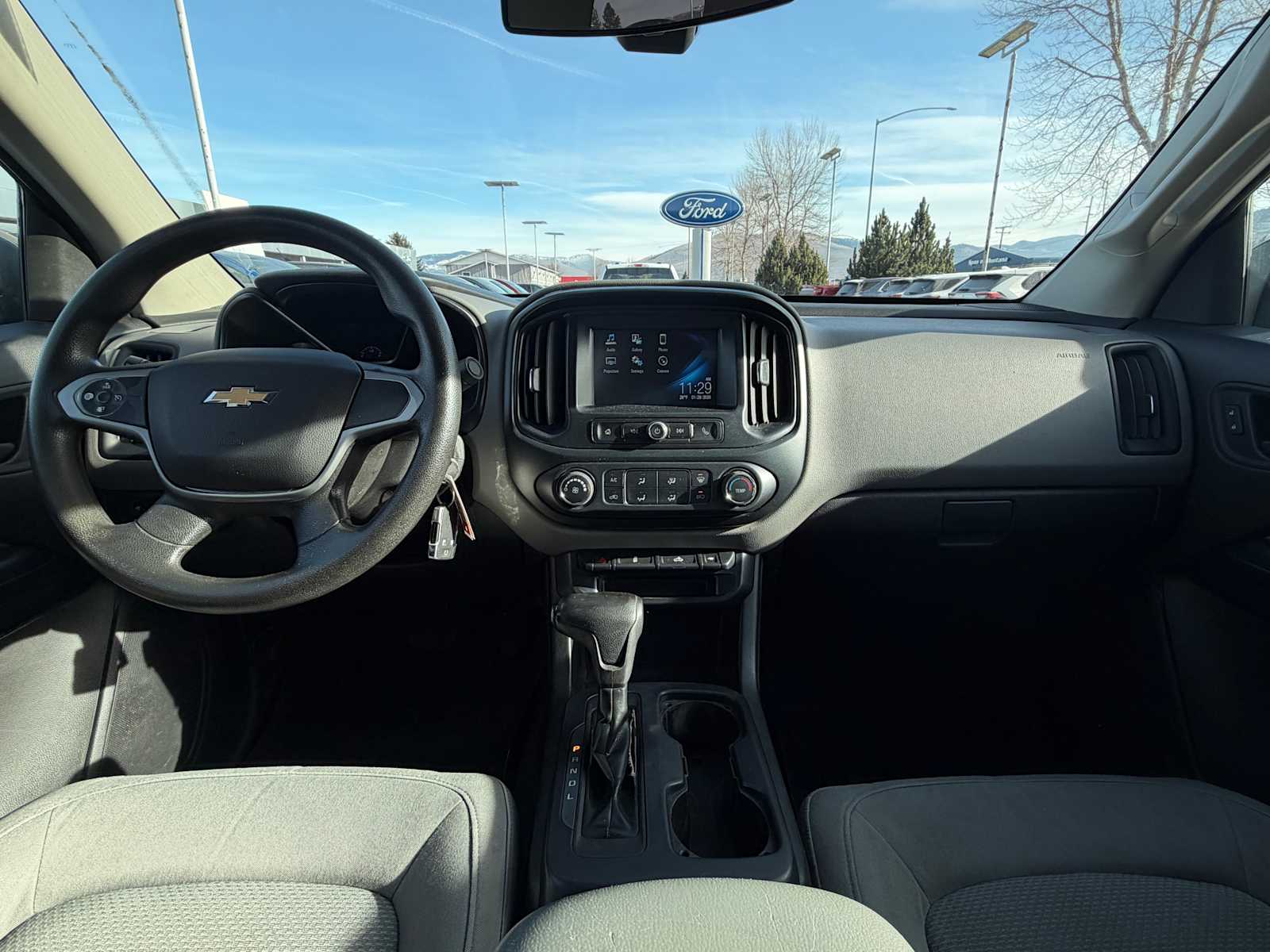 Thumbnail: 2018 Chevrolet Colorado - 24