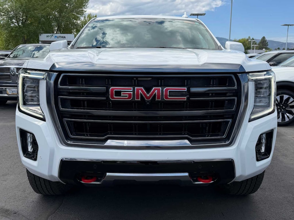 Used 2024 GMC Yukon XL AT4 SUV