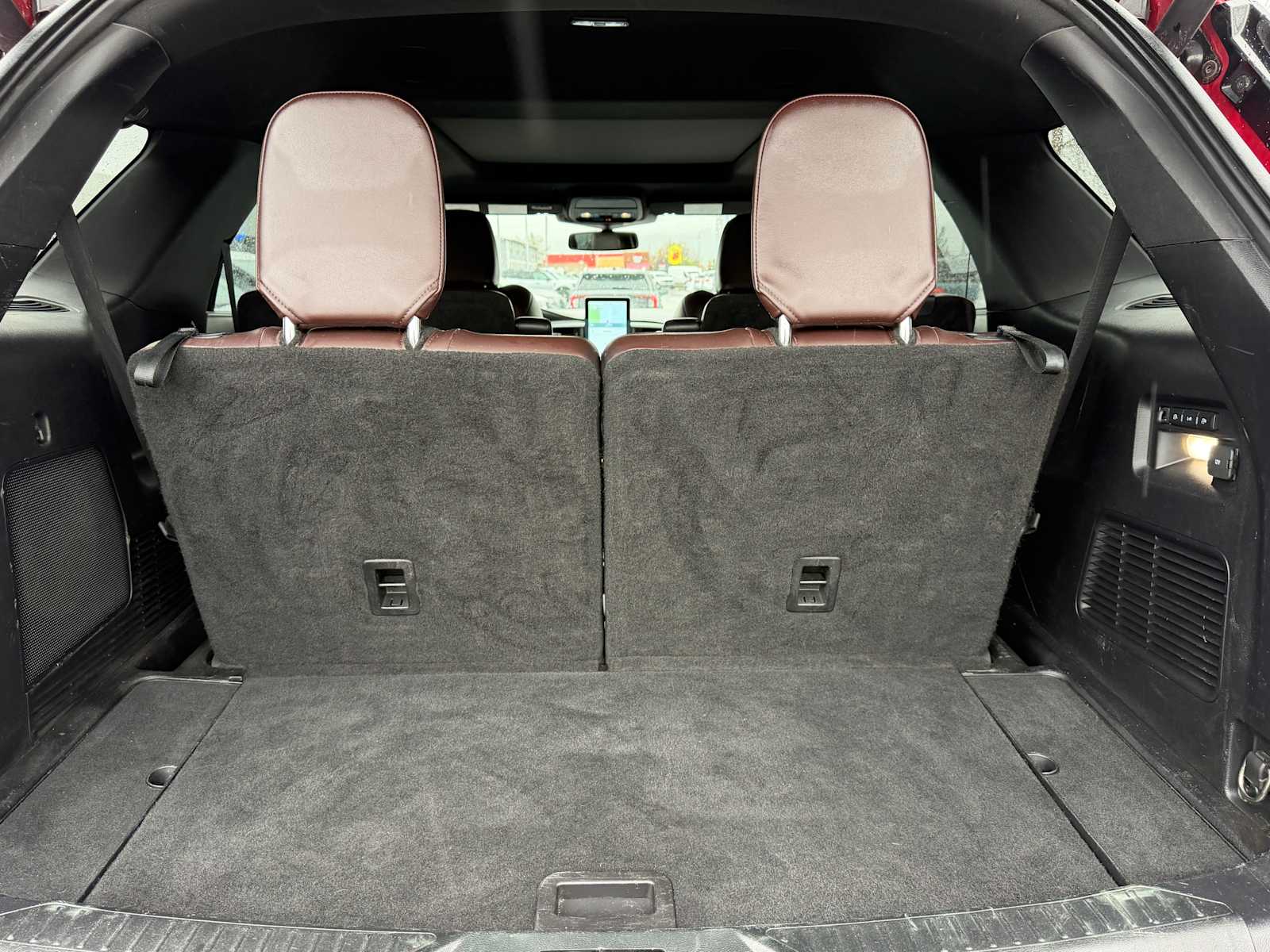 Thumbnail: 2021 Ford Explorer - 10