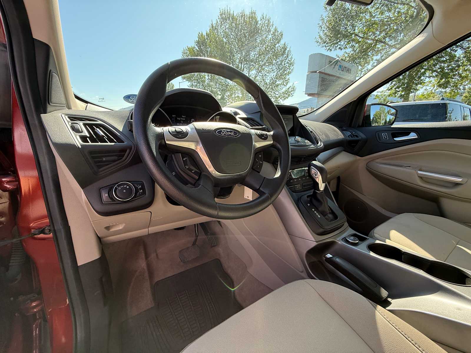 Thumbnail: 2014 Ford Escape - 12