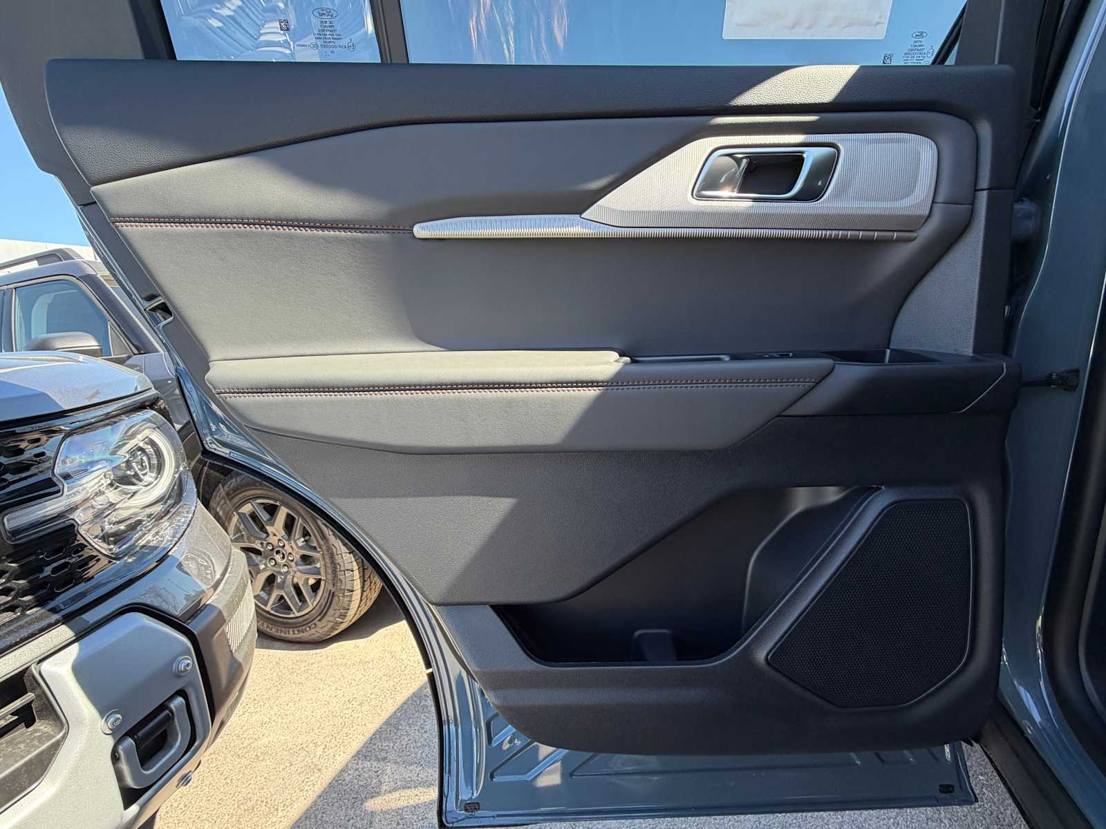 Thumbnail: 2026 Ford Explorer - 23