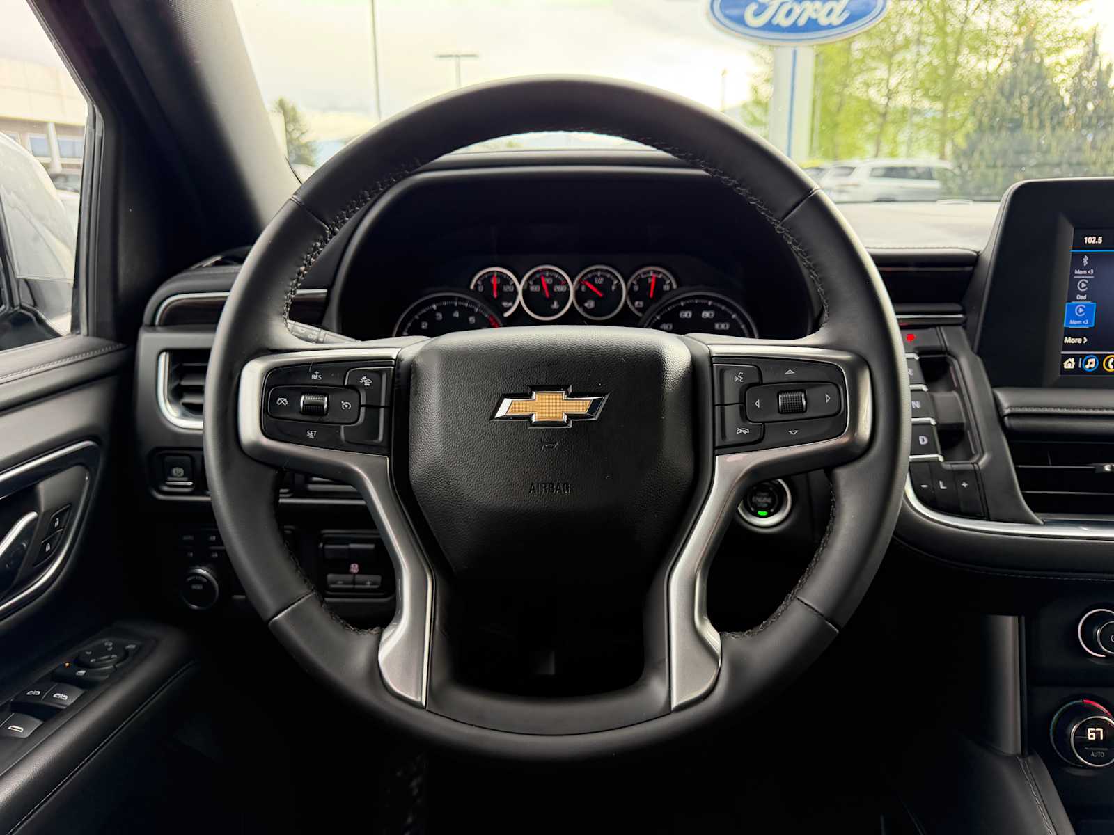 Thumbnail: 2024 Chevrolet Suburban - 12