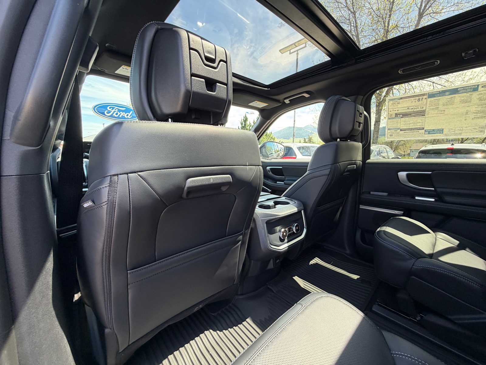 Thumbnail: 2026 Ford Expedition - 27