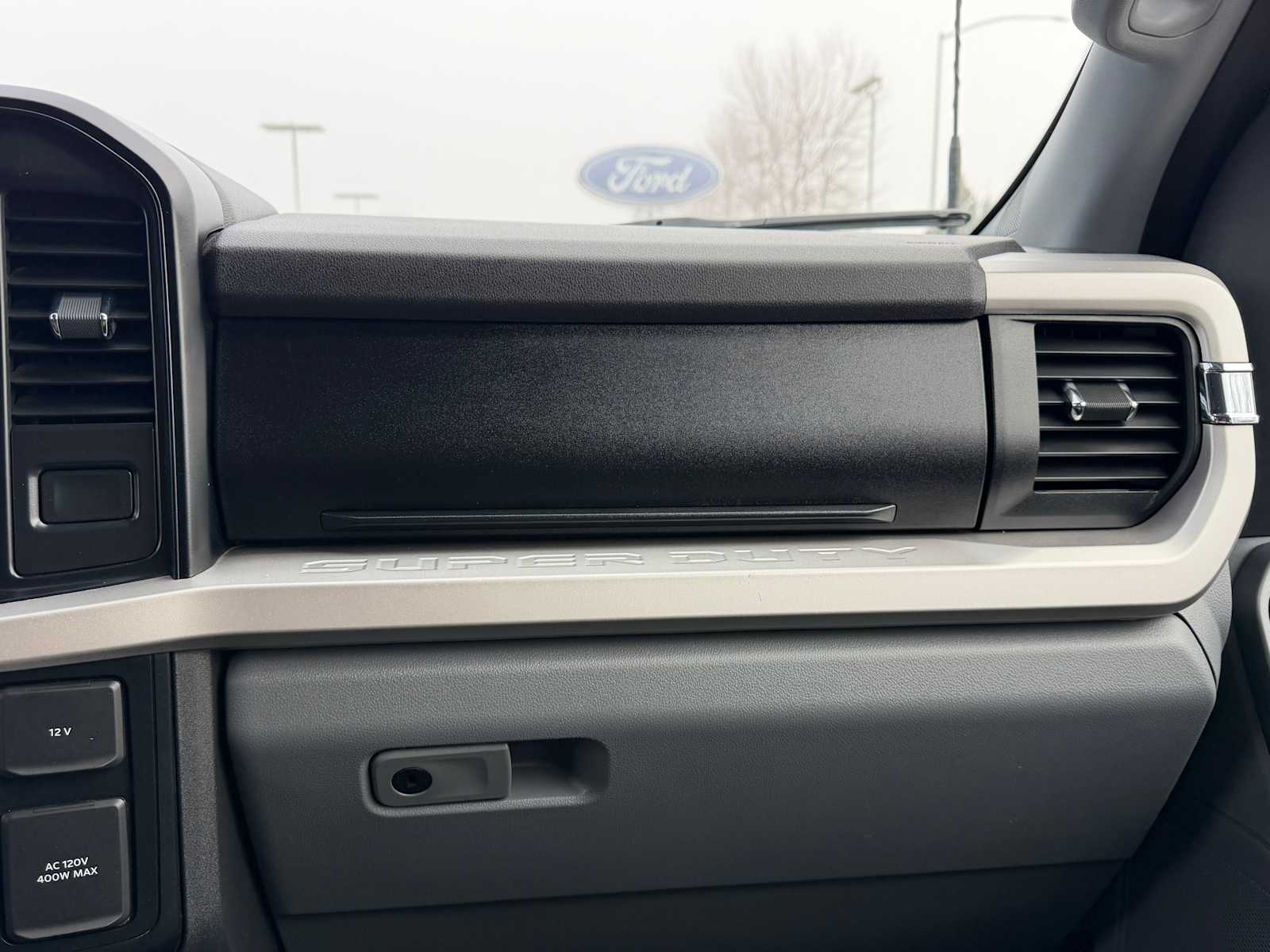 Thumbnail: 2024 Ford Econoline - 23