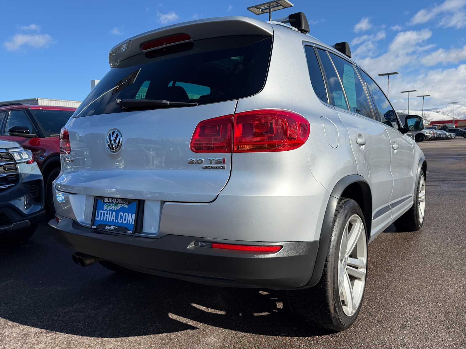 Thumbnail: 2014 Volkswagen Tiguan - 7