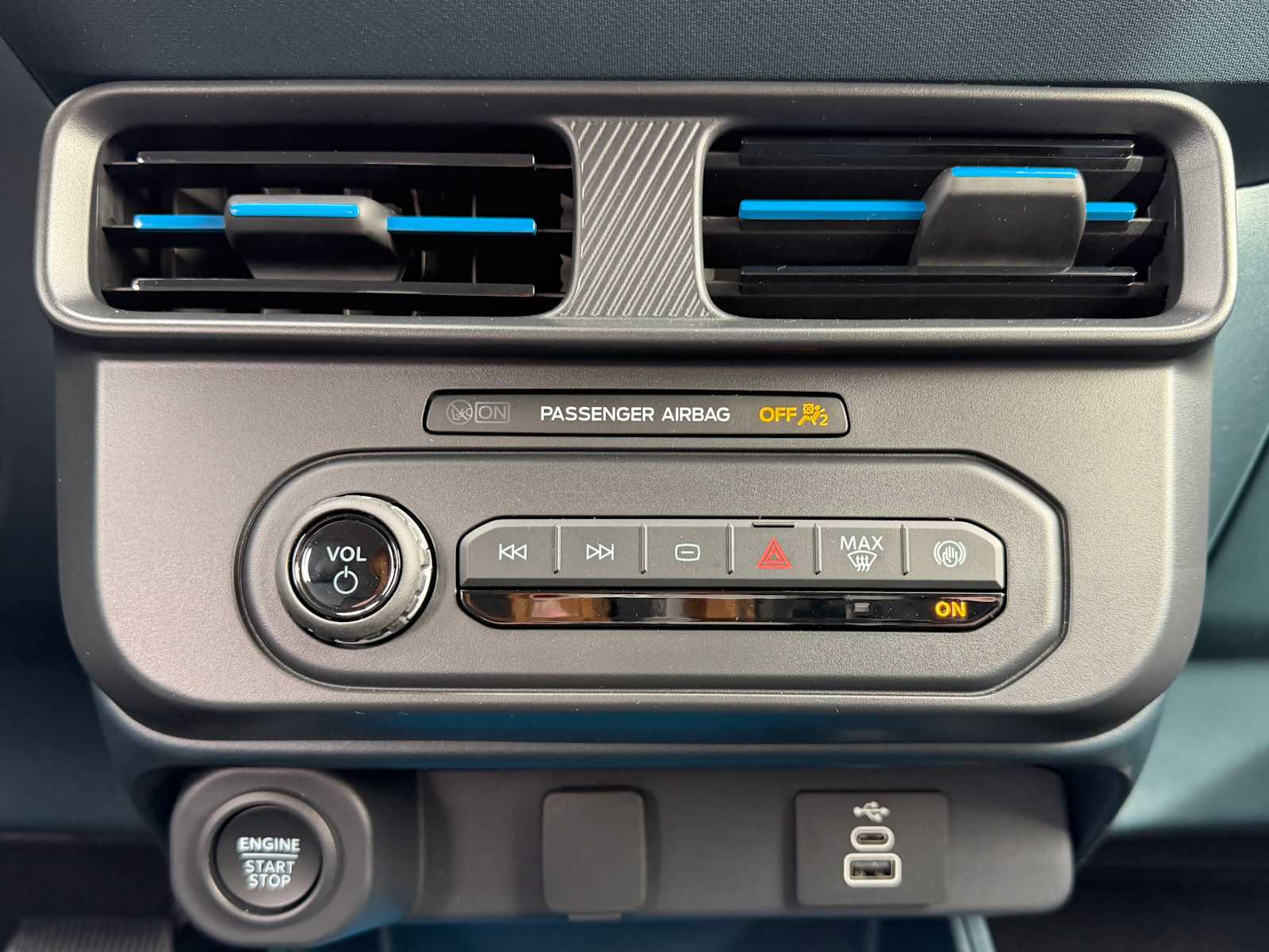 Thumbnail: 2026 Ford Maverick - 17