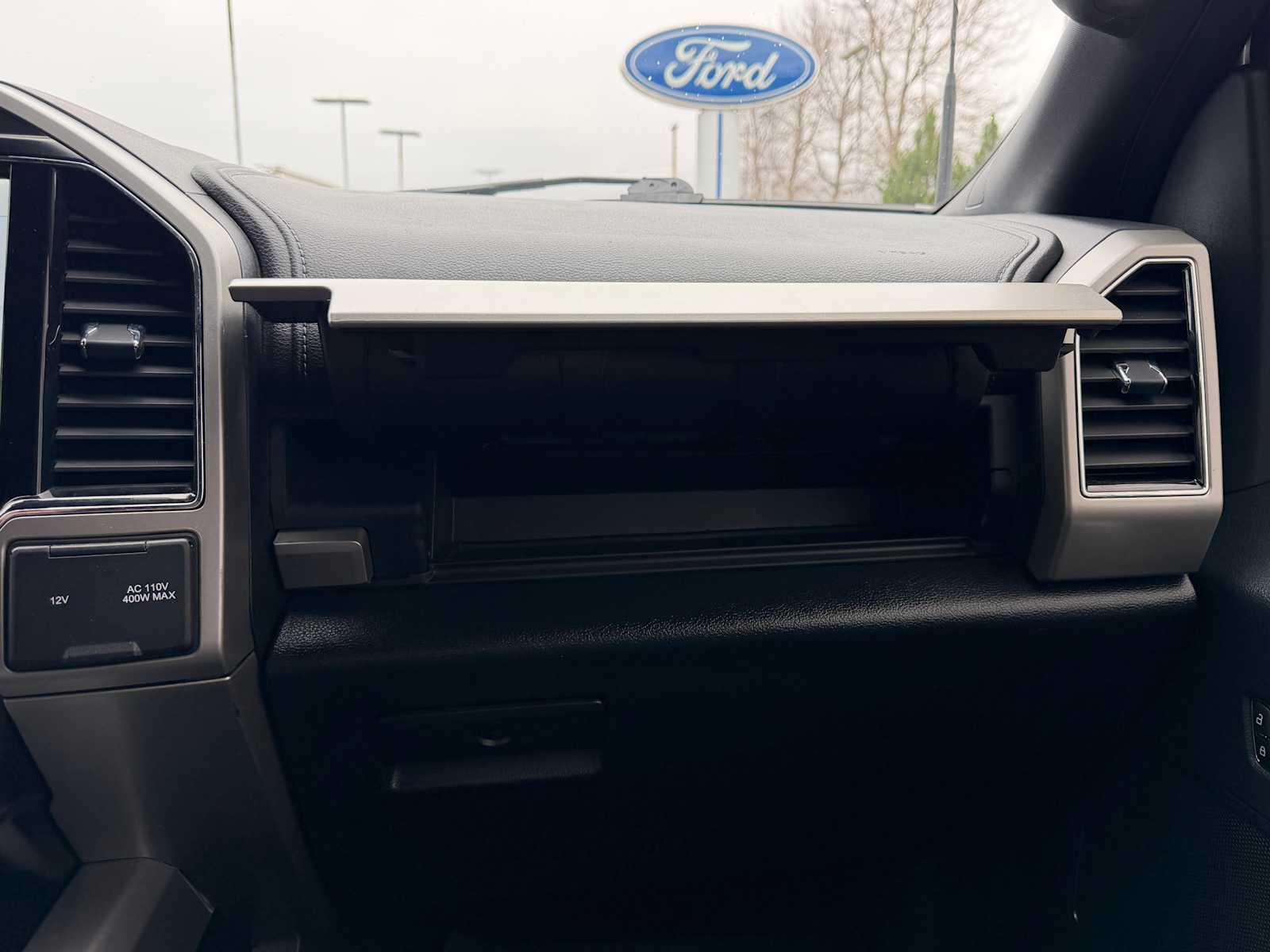 Thumbnail: 2022 Ford Econoline - 27