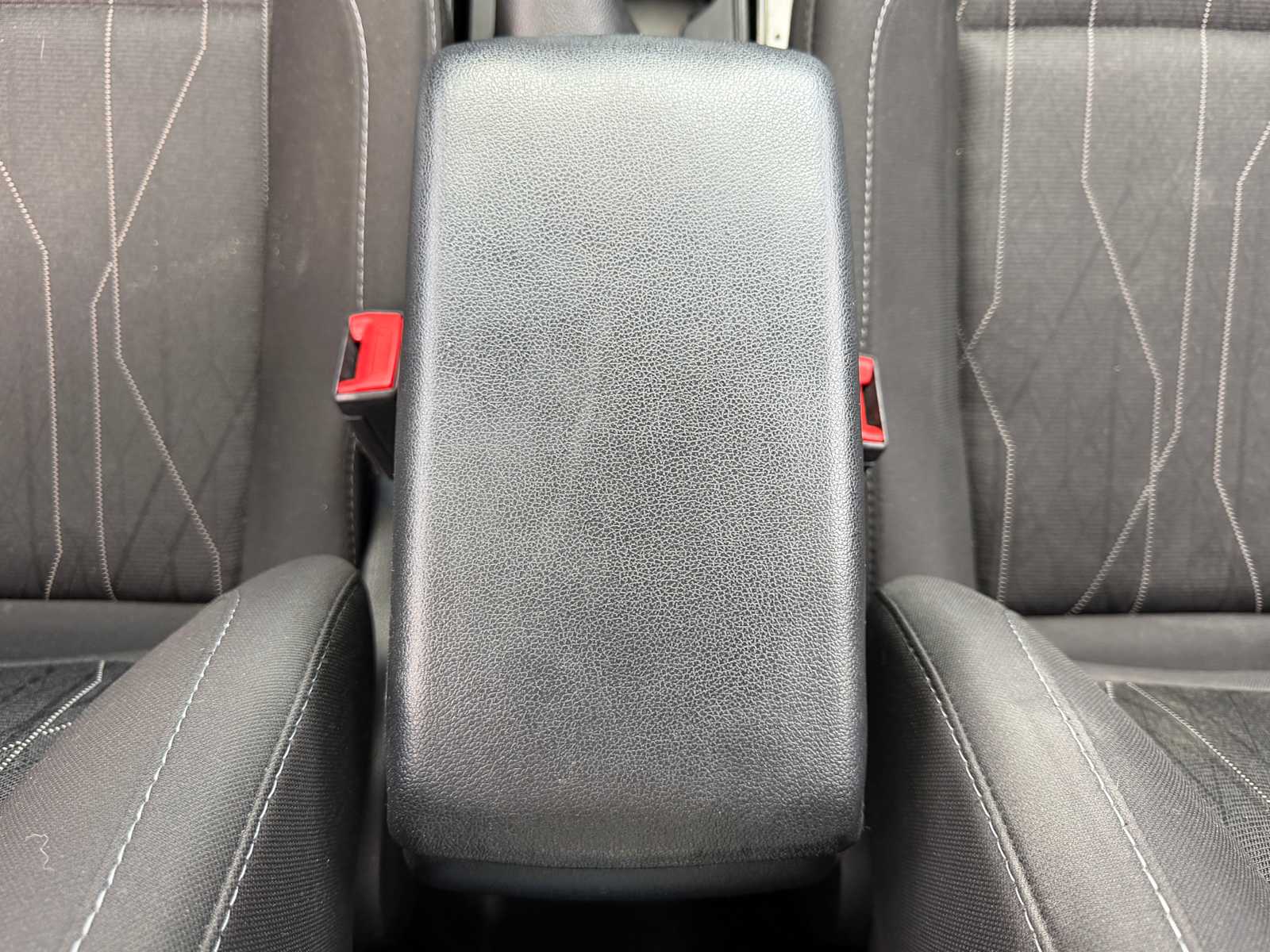 Thumbnail: 2021 Ford EcoSport - 21