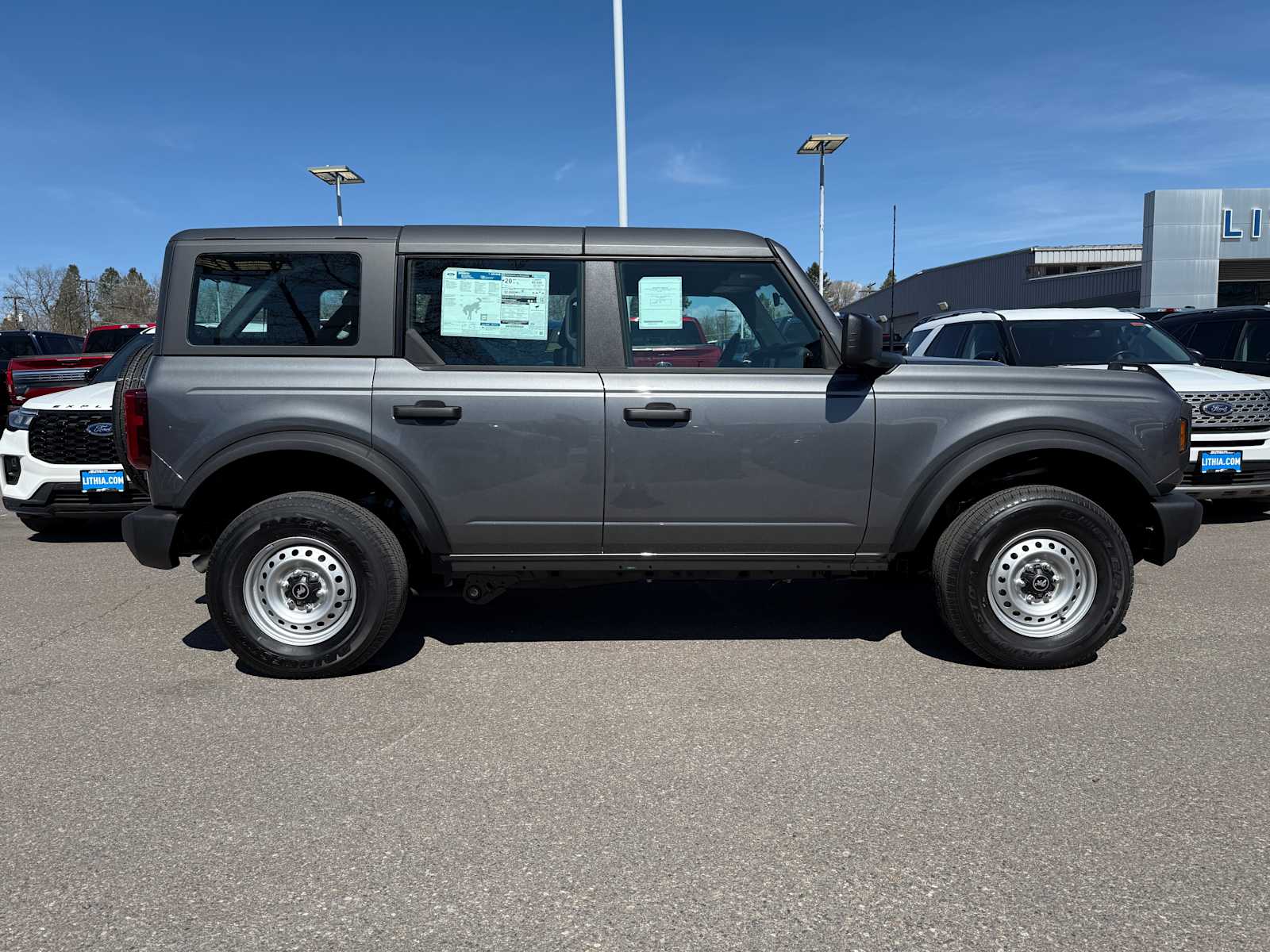 Thumbnail: 2025 Ford Bronco - 6