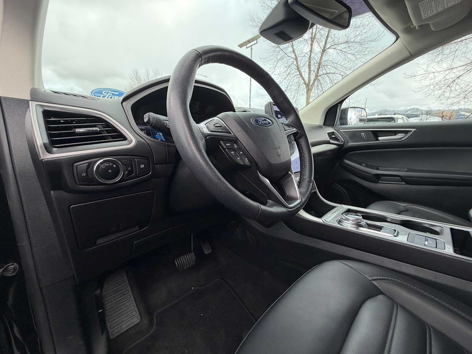 Thumbnail: 2024 Ford Edge - 16