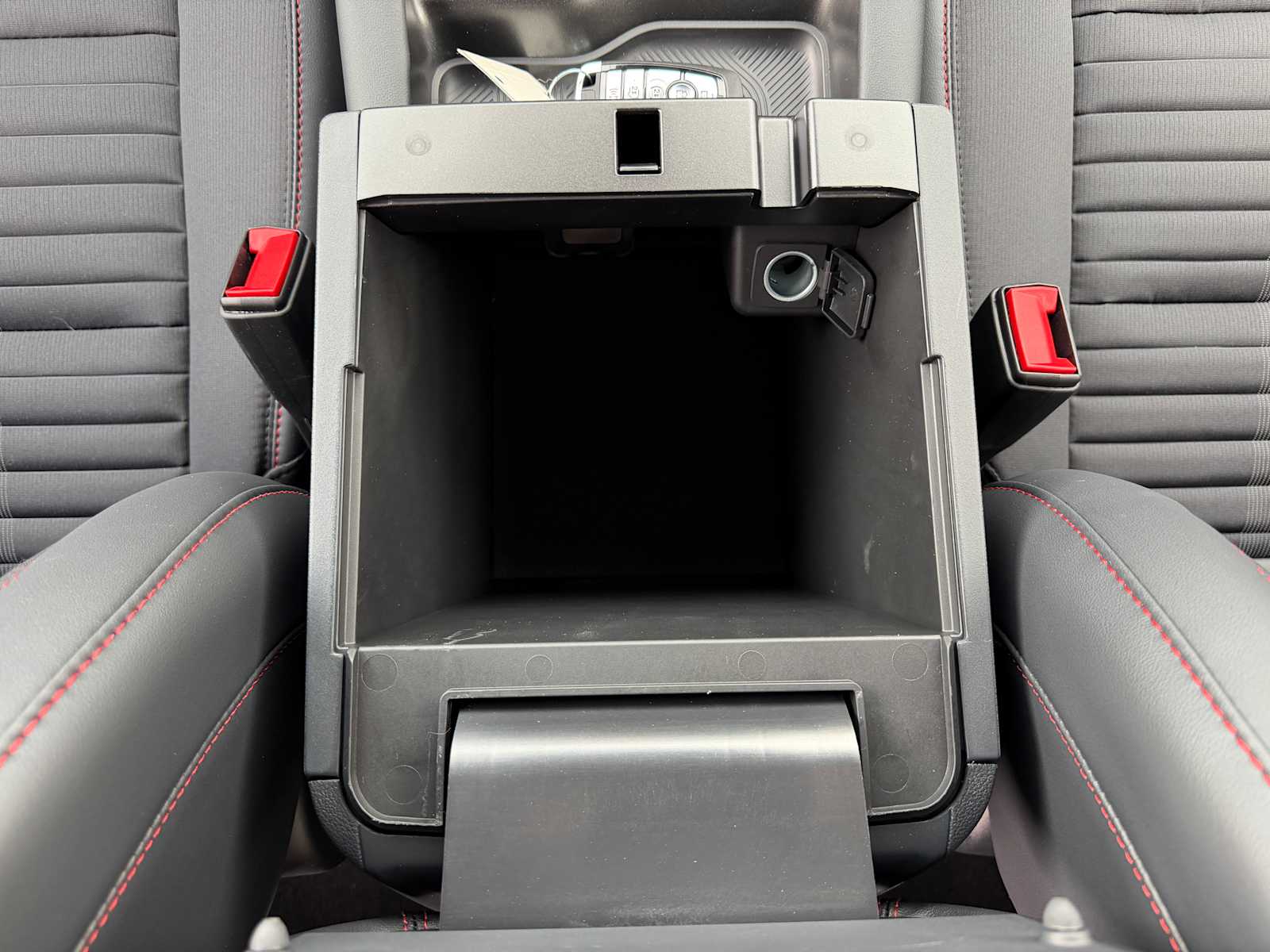 Thumbnail: 2026 Ford Explorer - 22