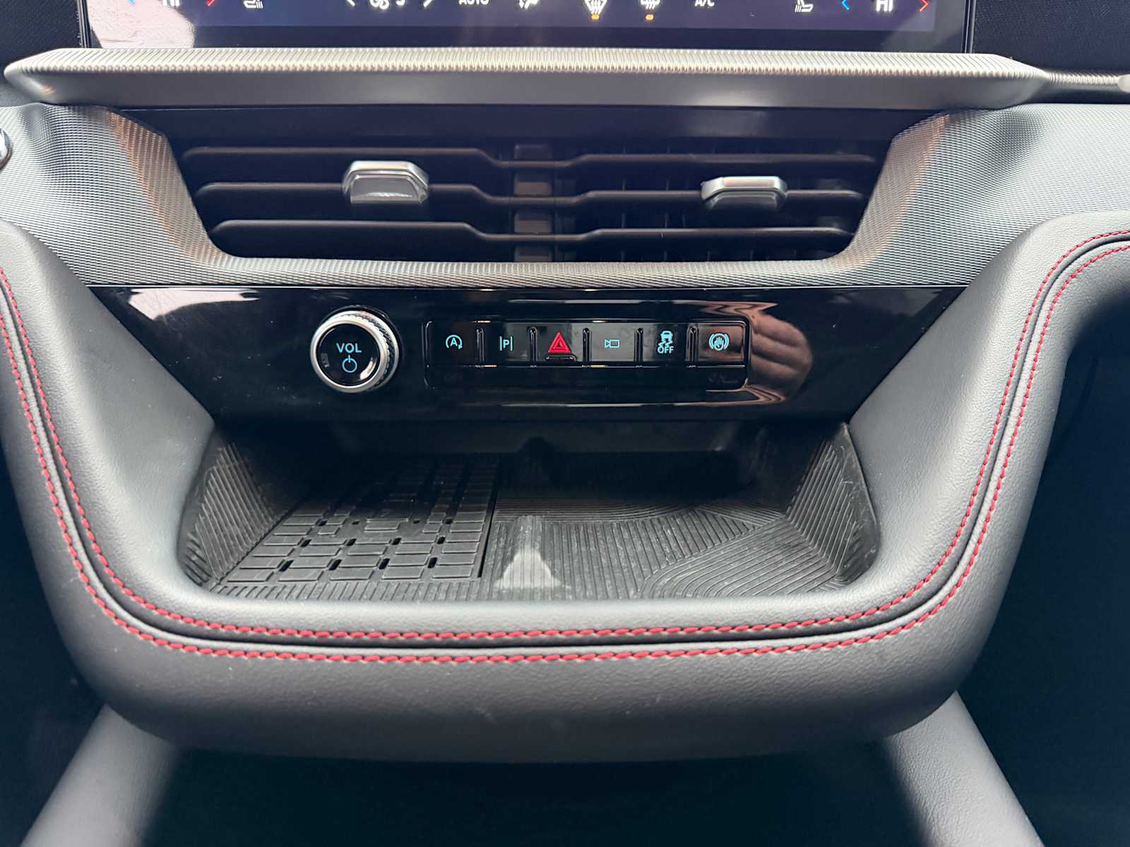 Thumbnail: 2025 Ford Explorer - 19