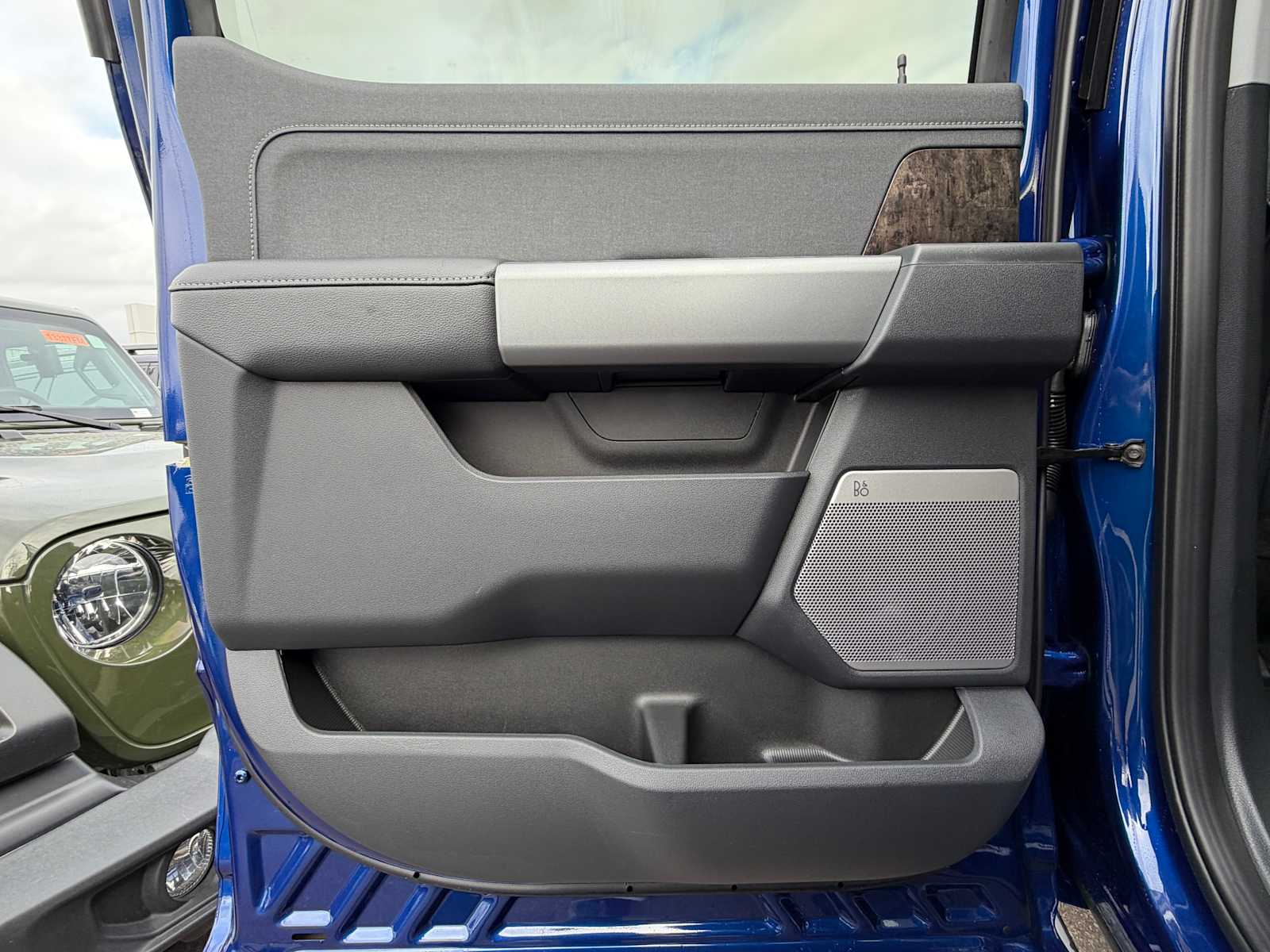 Thumbnail: 2026 Ford F-350 - 26