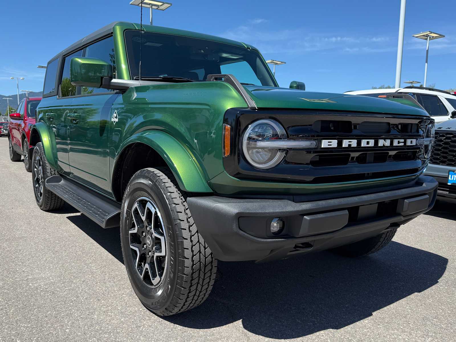 Thumbnail: 2025 Ford Bronco - 4