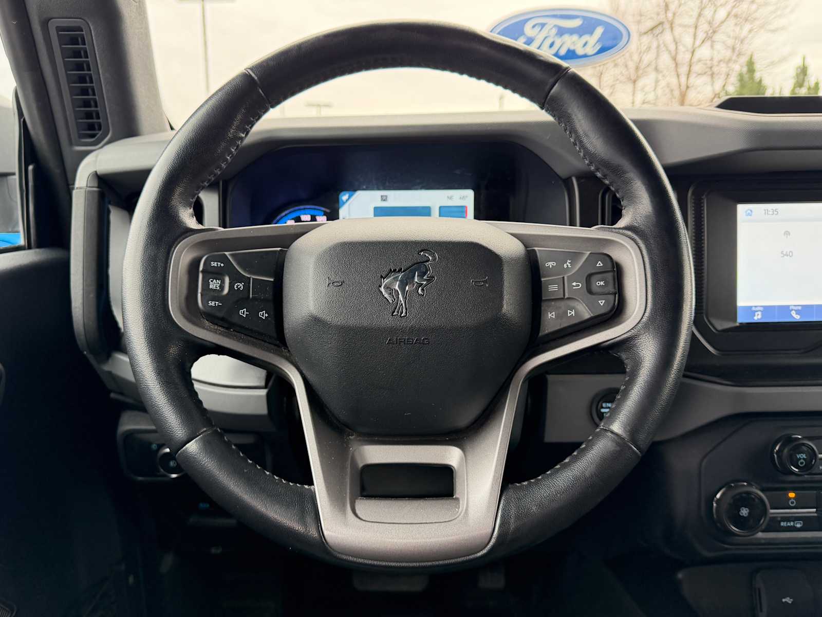 Thumbnail: 2022 Ford Bronco - 14