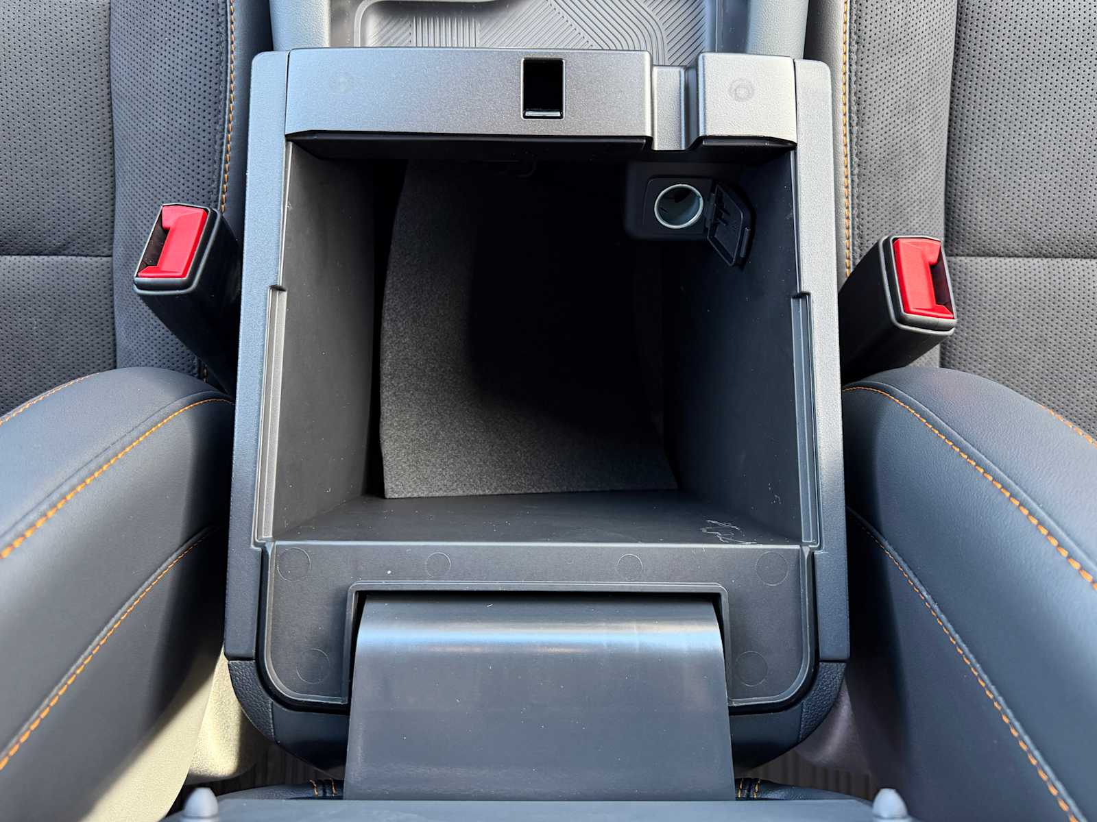 Thumbnail: 2026 Ford Explorer - 21