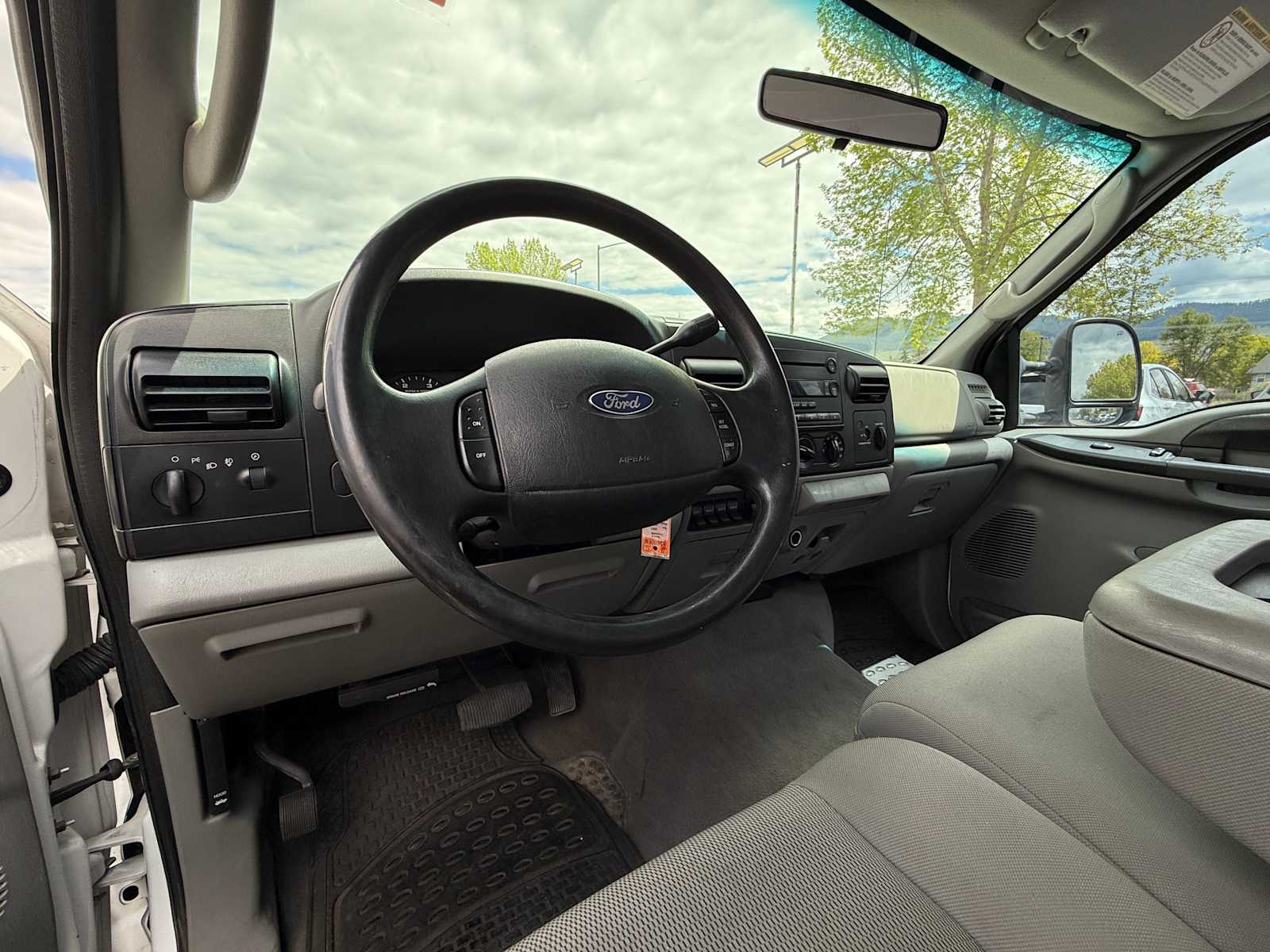 Thumbnail: 2007 Ford Econoline - 13