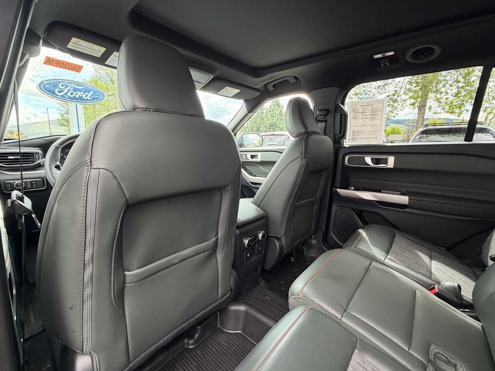 Thumbnail: 2023 Ford Explorer - 28