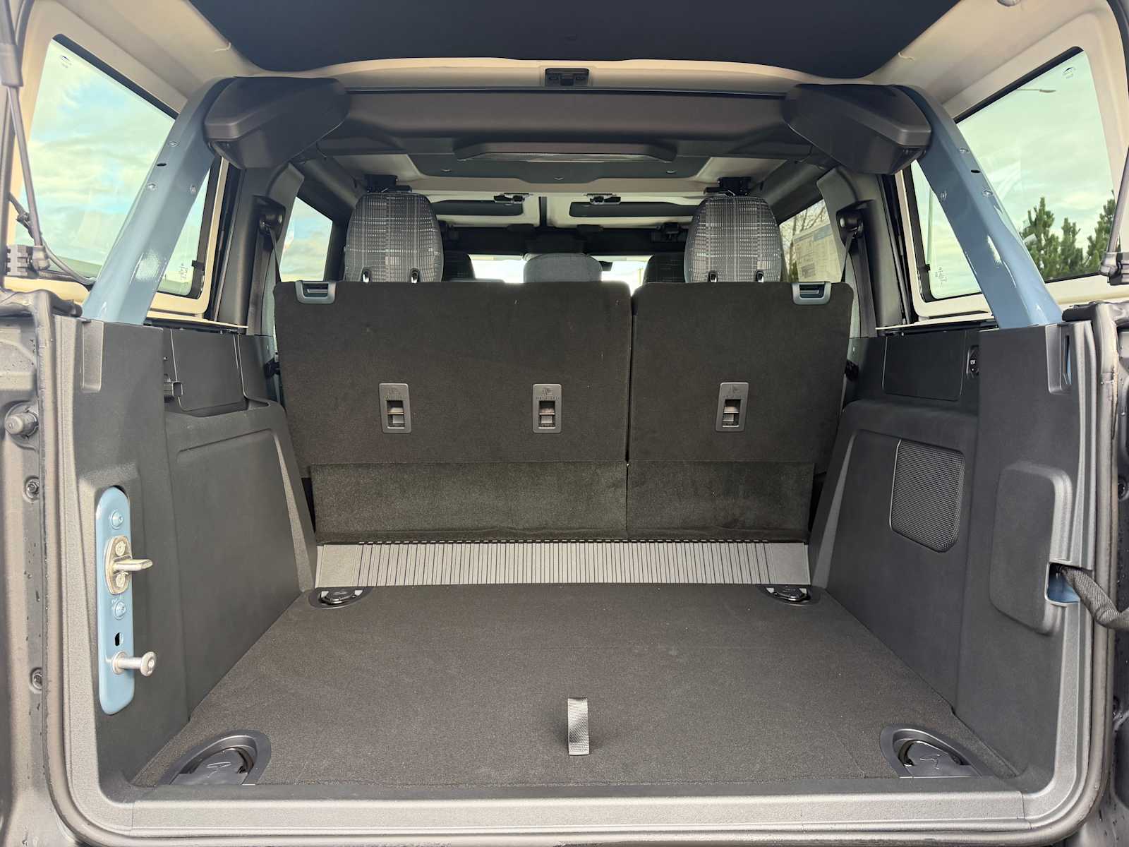 Thumbnail: 2025 Ford Bronco - 10