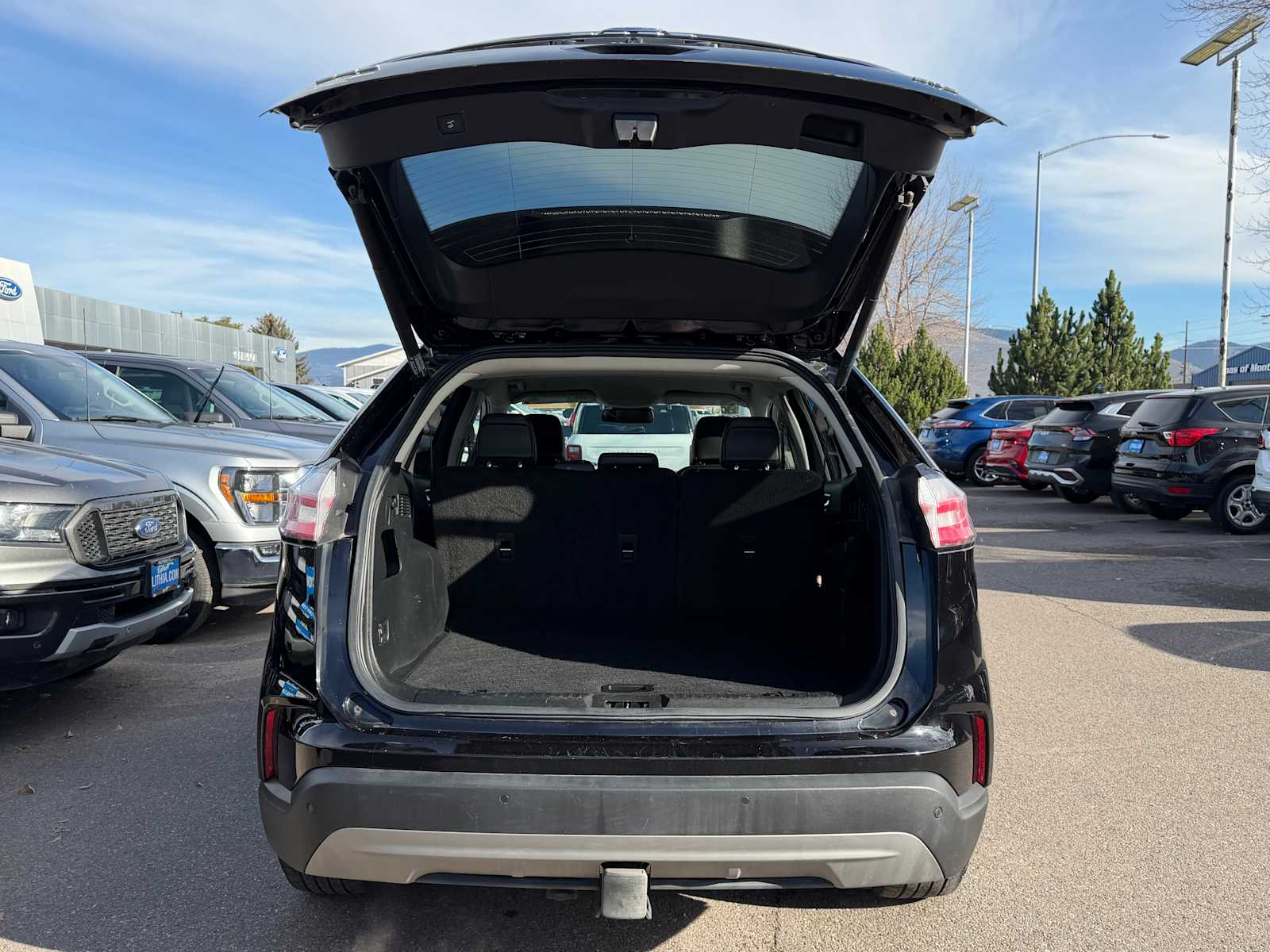 Thumbnail: 2022 Ford Edge - 9