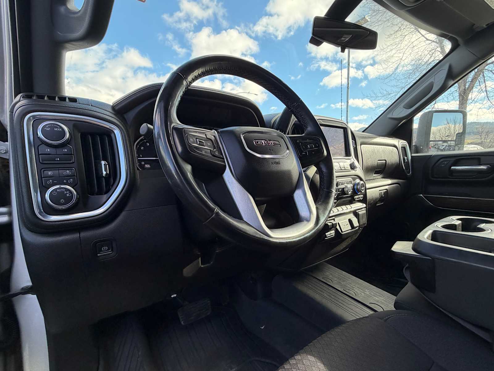 Thumbnail: 2023 GMC Sierra 2500 - 15