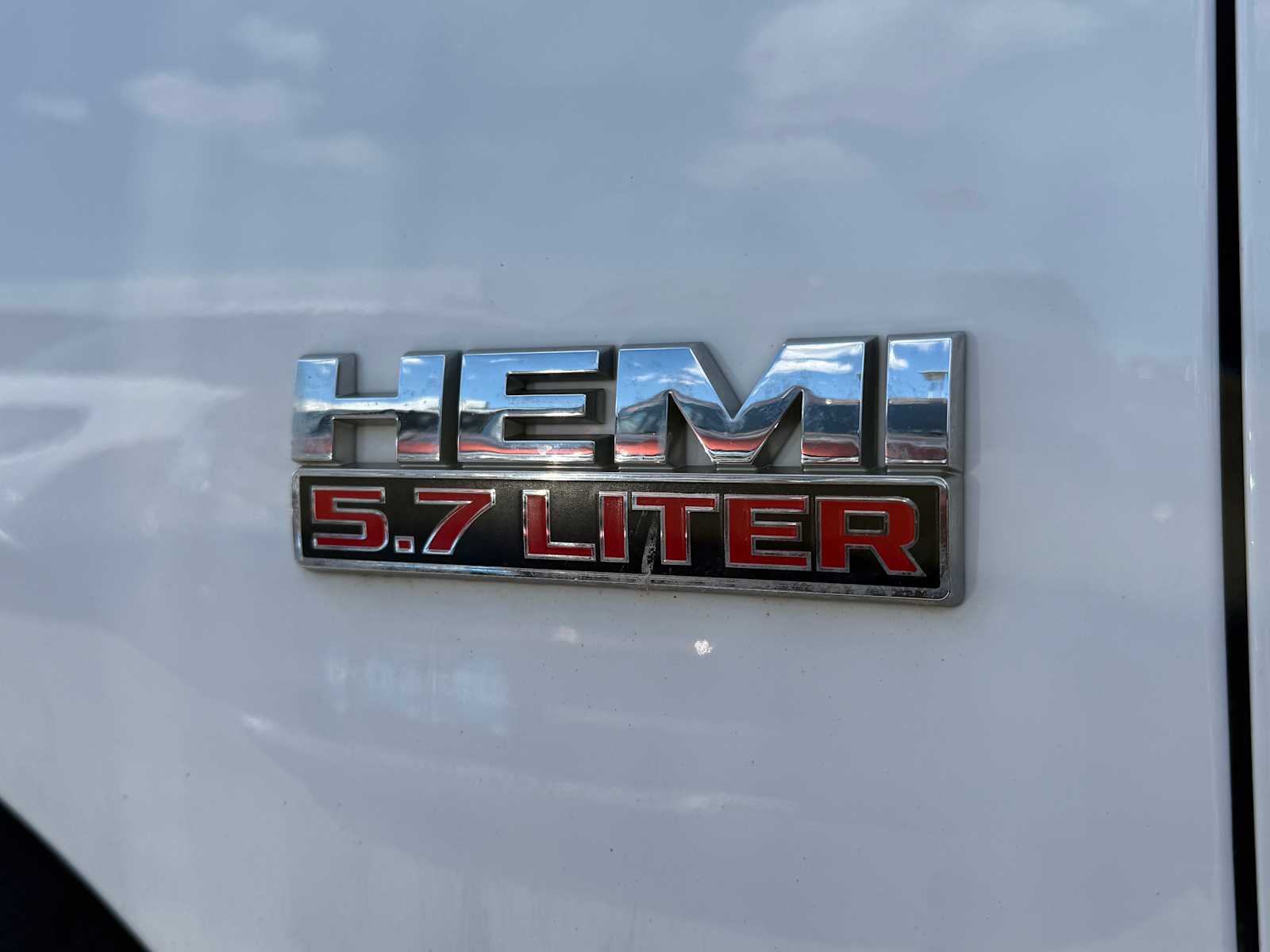 Thumbnail: 2019 RAM 1500 Classic - 26
