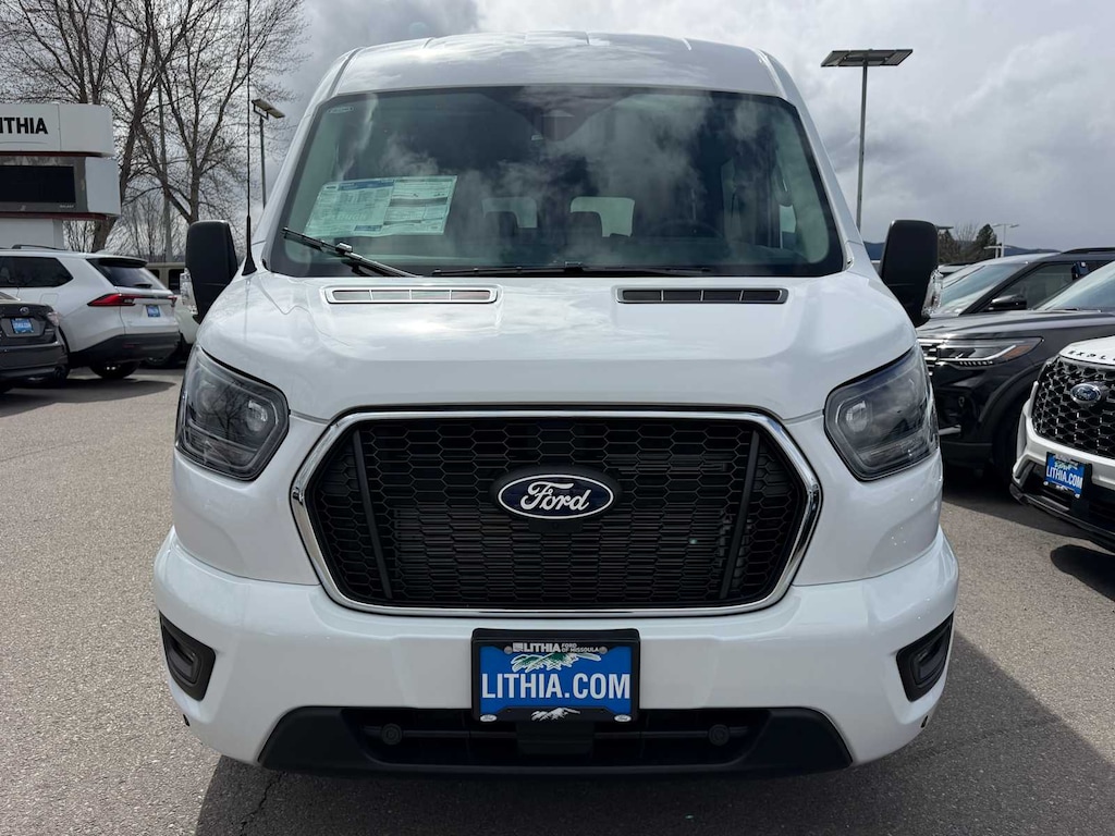 New 2026 Ford Transit-350 Passenger XLT Wagon Medium Roof Van
