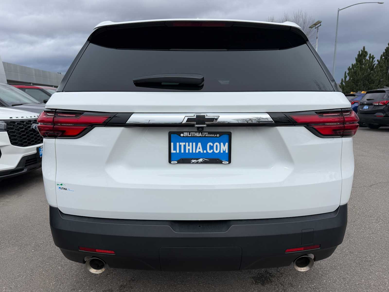 Thumbnail: 2023 Chevrolet Traverse - 8