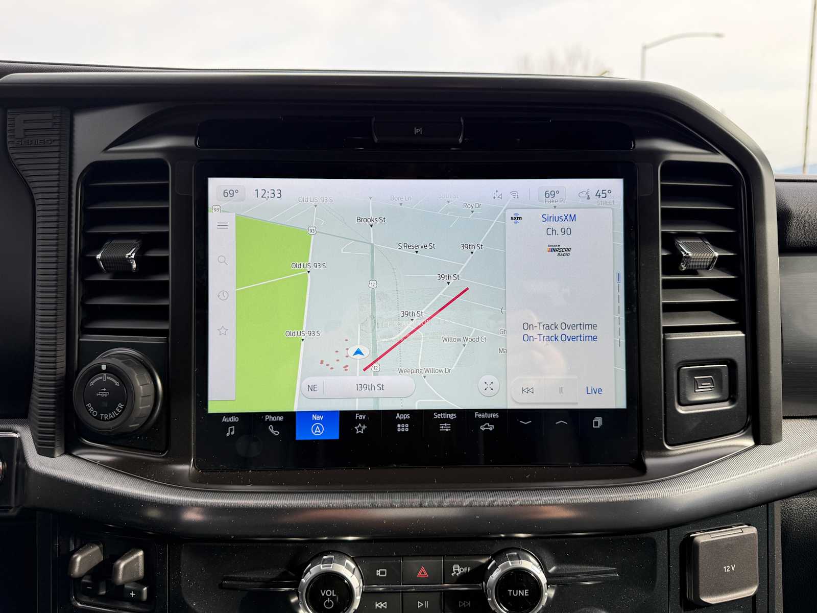 Thumbnail: 2025 Ford F-150 - 18