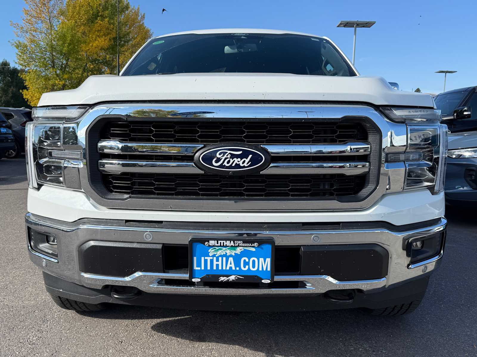 2025 Ford F-150 Lariat photo 2