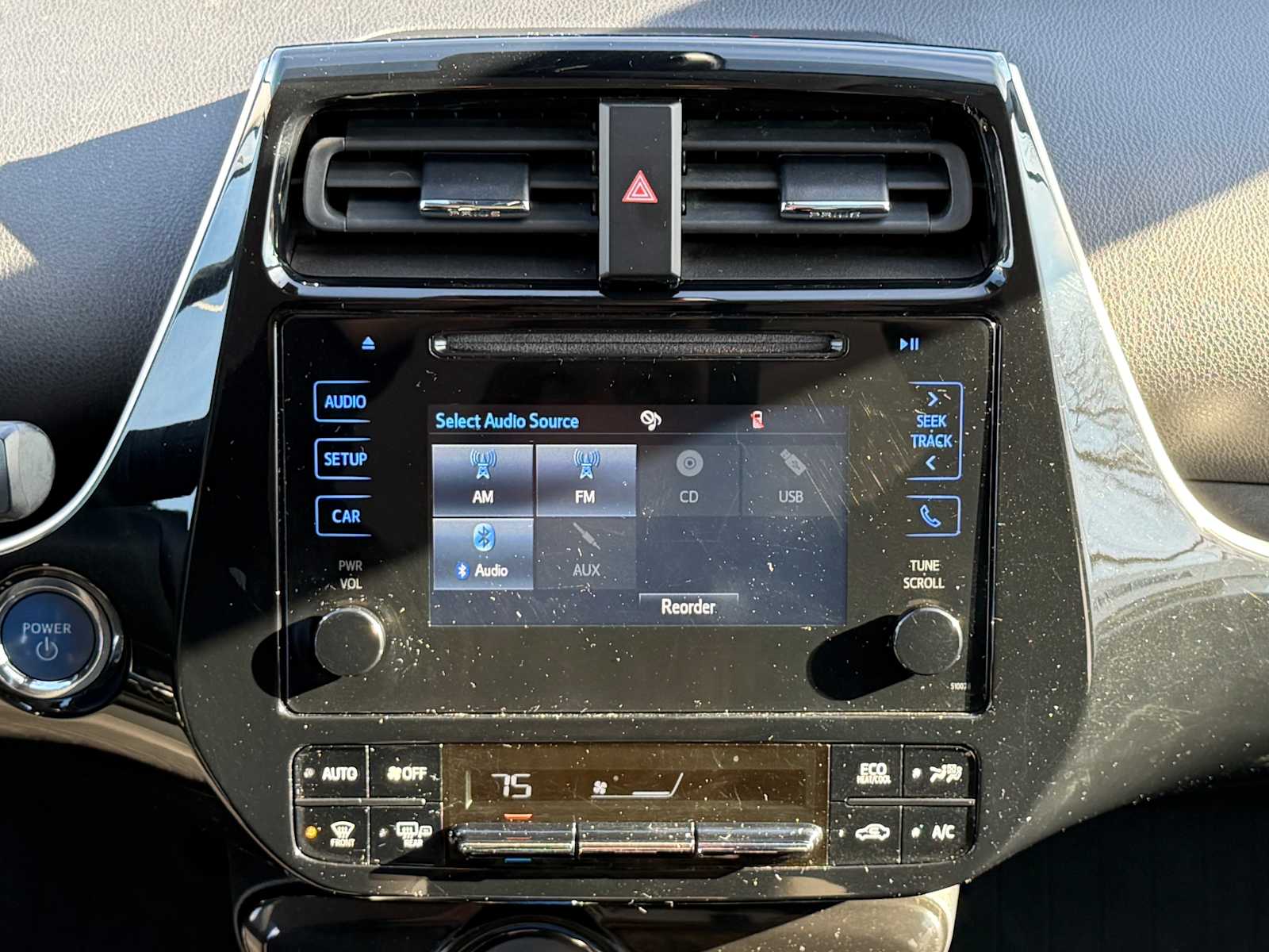 Thumbnail: 2018 Toyota Prius - 19